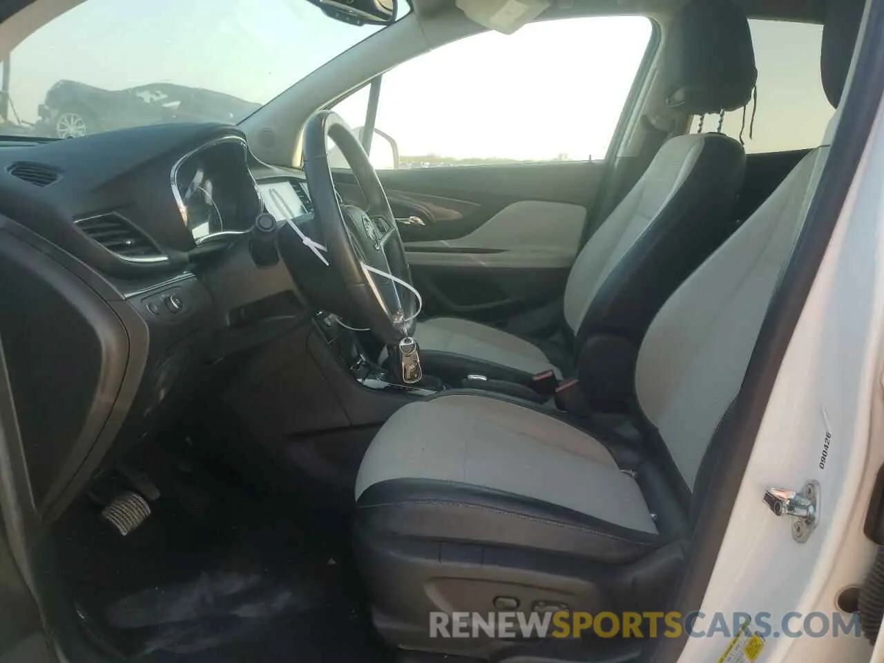 7 fotografías del automóvil dañado KL4CJASB5LB058610 BUICK ENCORE 2020