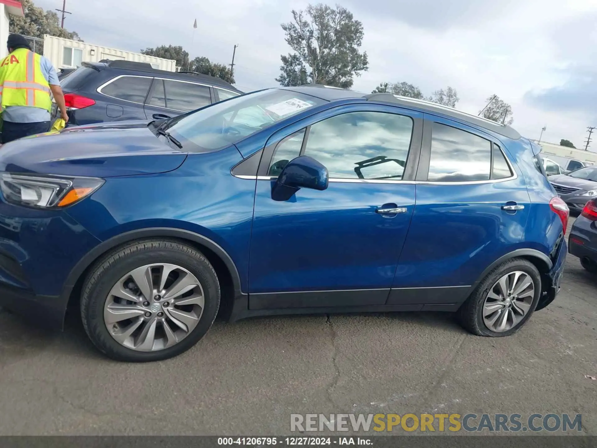 14 fotografías del automóvil dañado KL4CJASB6LB046479 BUICK ENCORE 2020