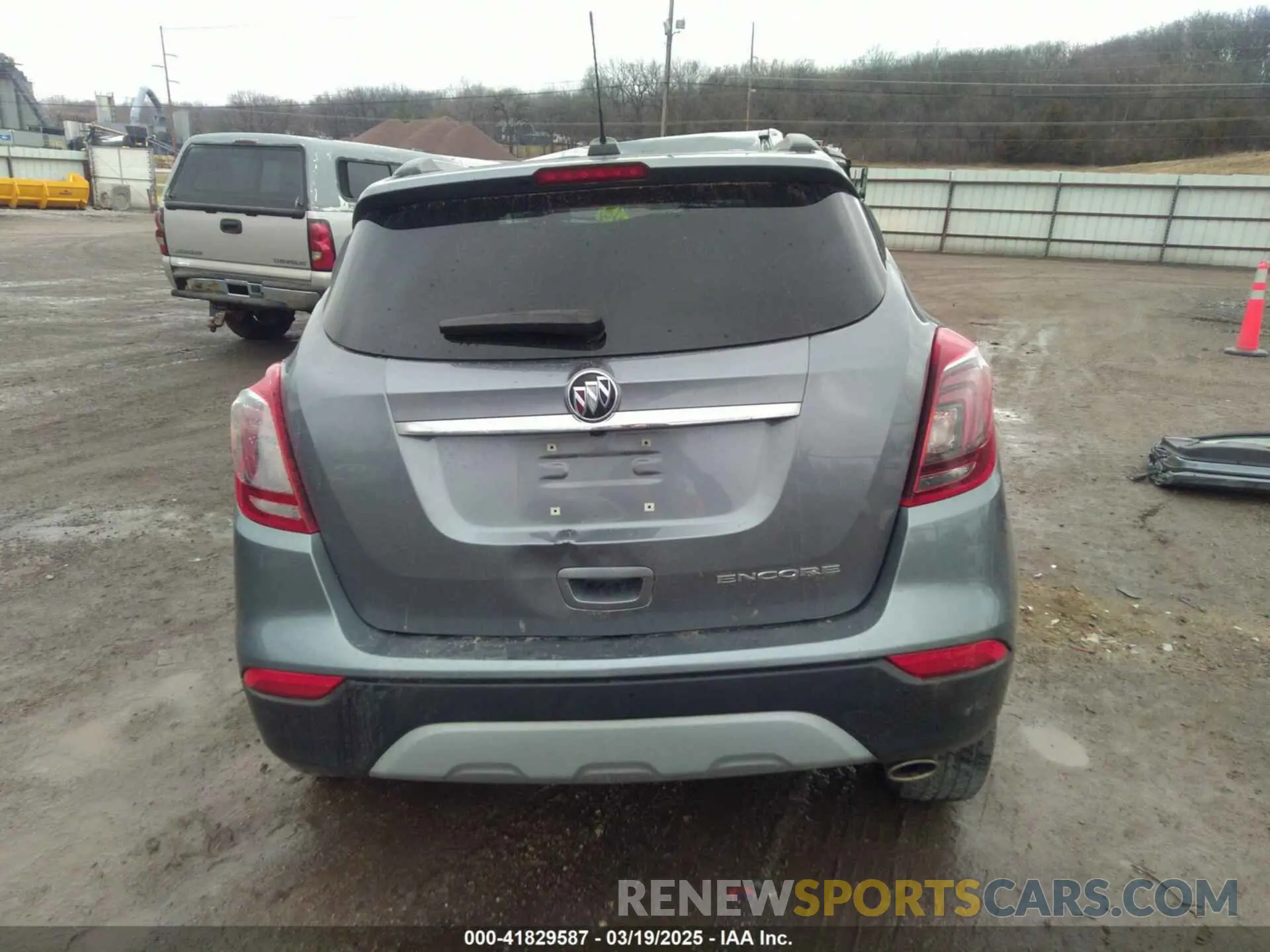 15 fotografías del automóvil dañado KL4CJASB6LB049284 BUICK ENCORE 2020