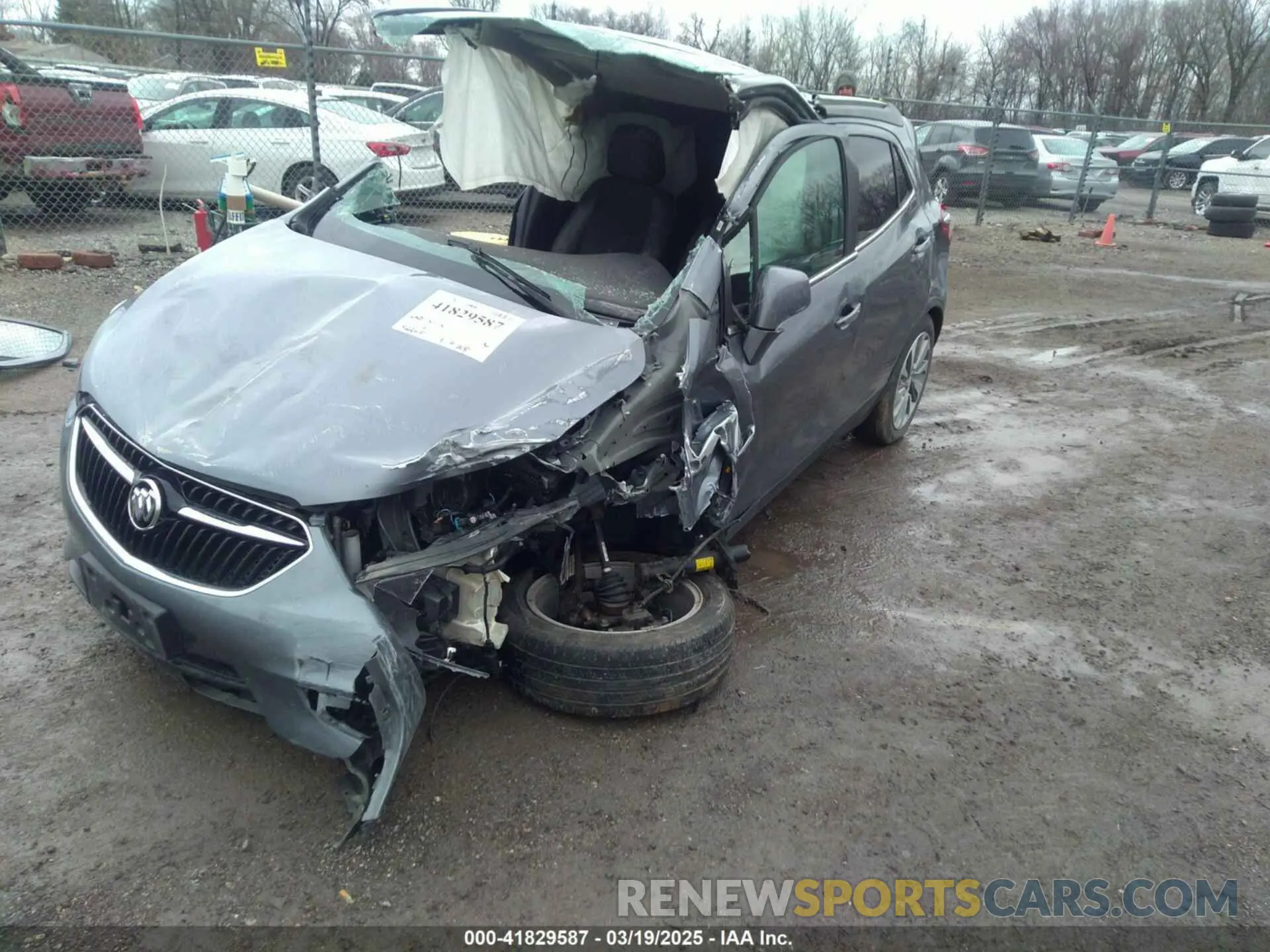 2 fotografías del automóvil dañado KL4CJASB6LB049284 BUICK ENCORE 2020