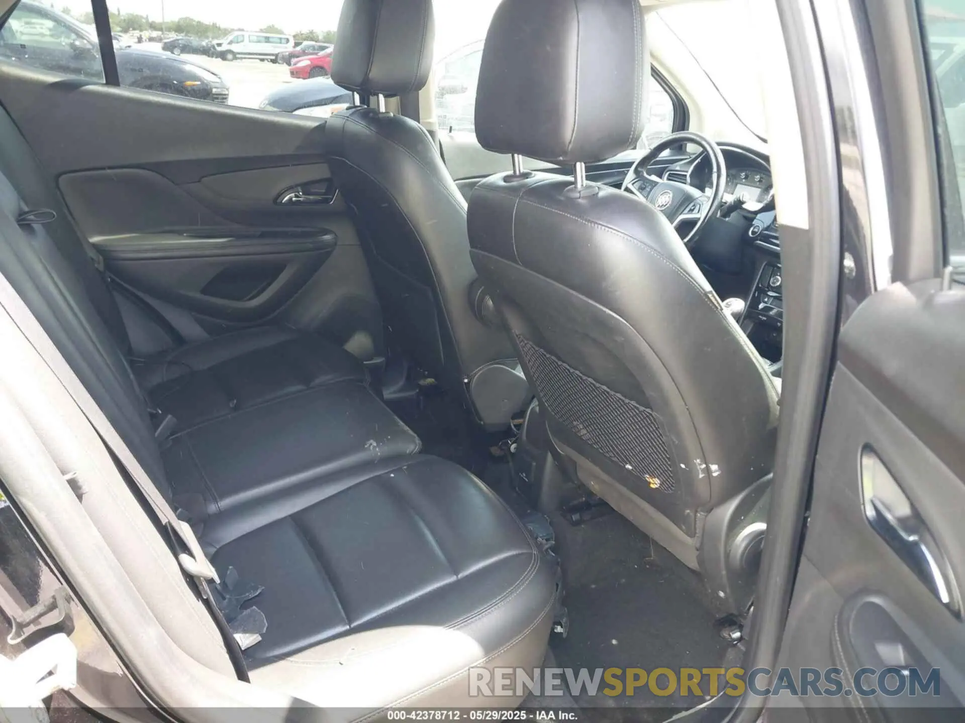 8 fotografías del automóvil dañado KL4CJCSB5LB042354 BUICK ENCORE 2020