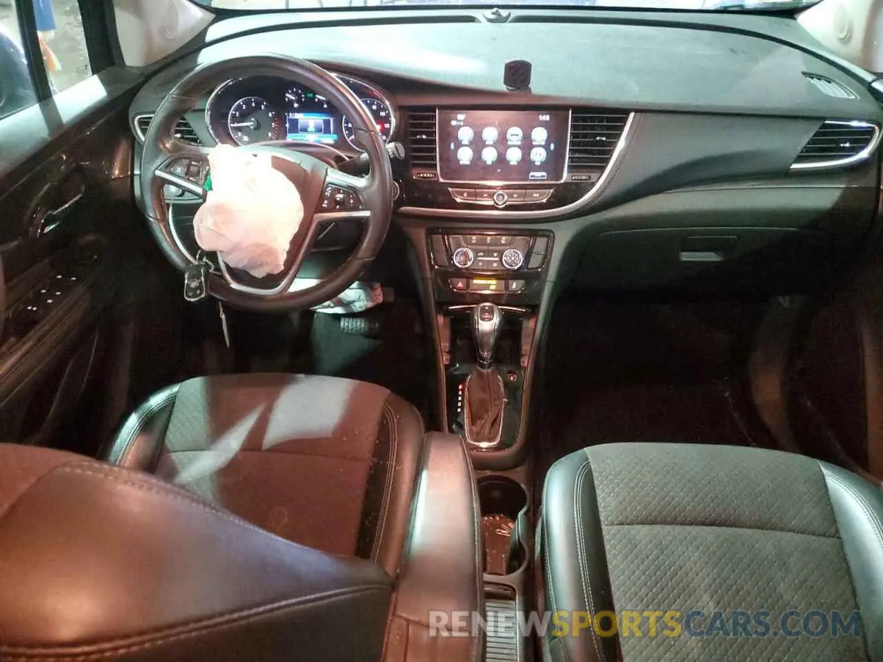 8 fotografías del automóvil dañado KL4CJESB0LB052902 BUICK ENCORE 2020