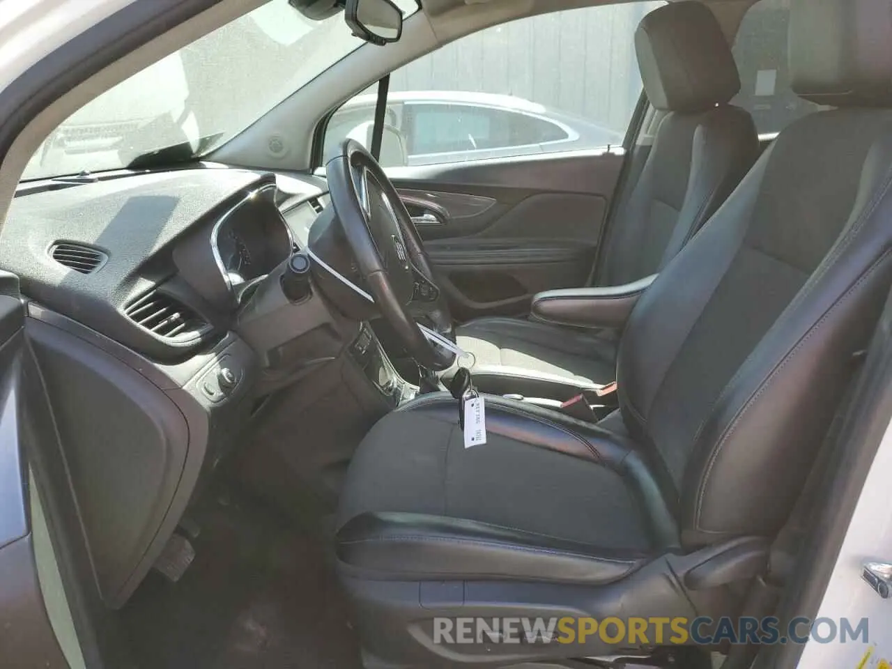 7 fotografías del automóvil dañado KL4CJESB2LB327573 BUICK ENCORE 2020