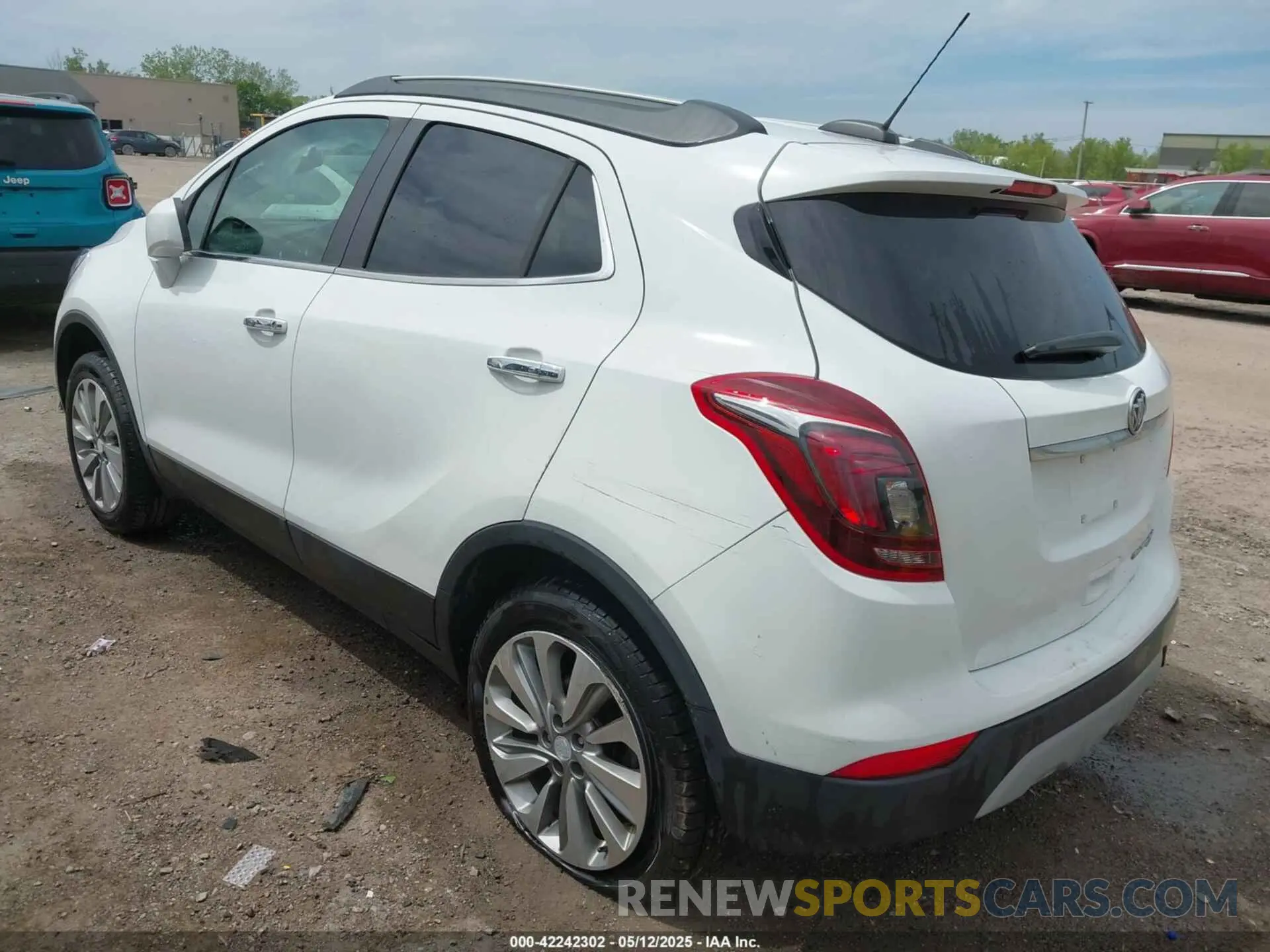 3 fotografías del automóvil dañado KL4CJESB4LB061053 BUICK ENCORE 2020