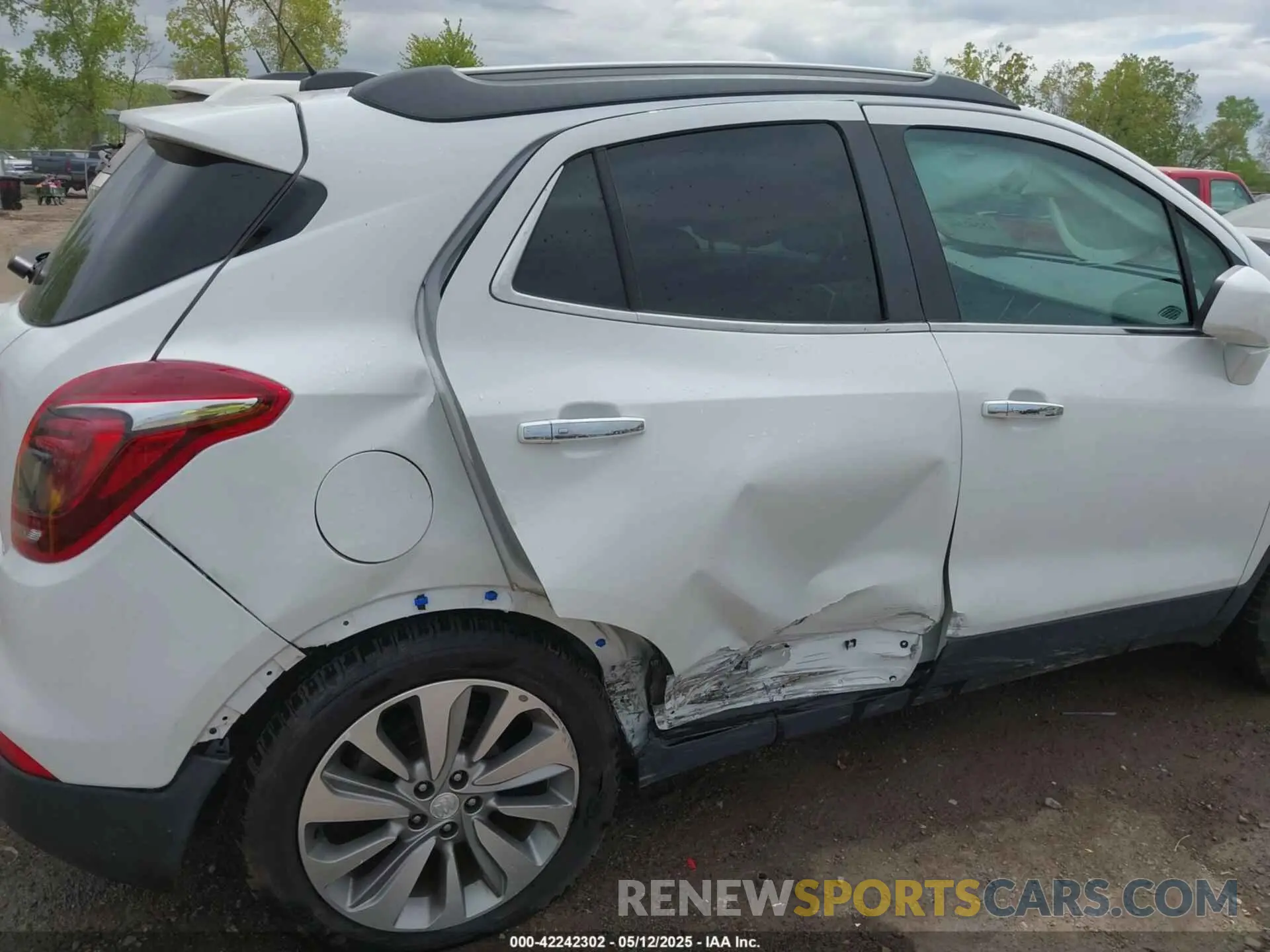 6 fotografías del automóvil dañado KL4CJESB4LB061053 BUICK ENCORE 2020