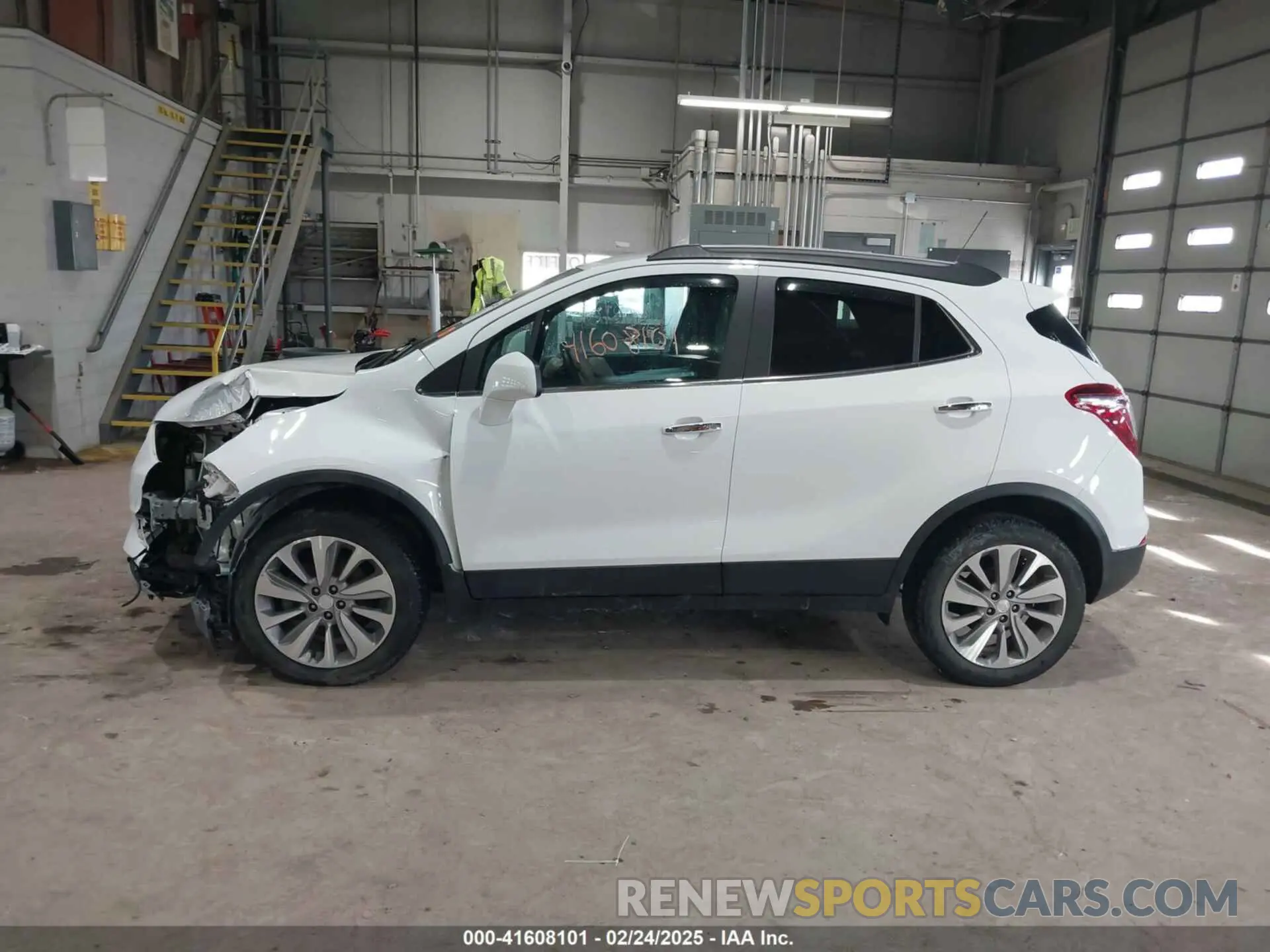 15 fotografías del automóvil dañado KL4CJESB5LB067931 BUICK ENCORE 2020