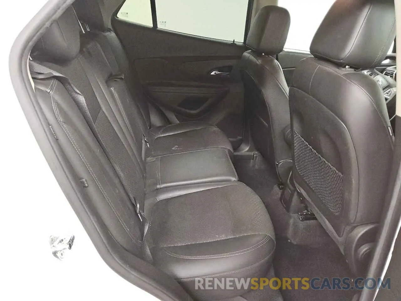 11 fotografías del automóvil dañado KL4CJESB5LB333318 BUICK ENCORE 2020