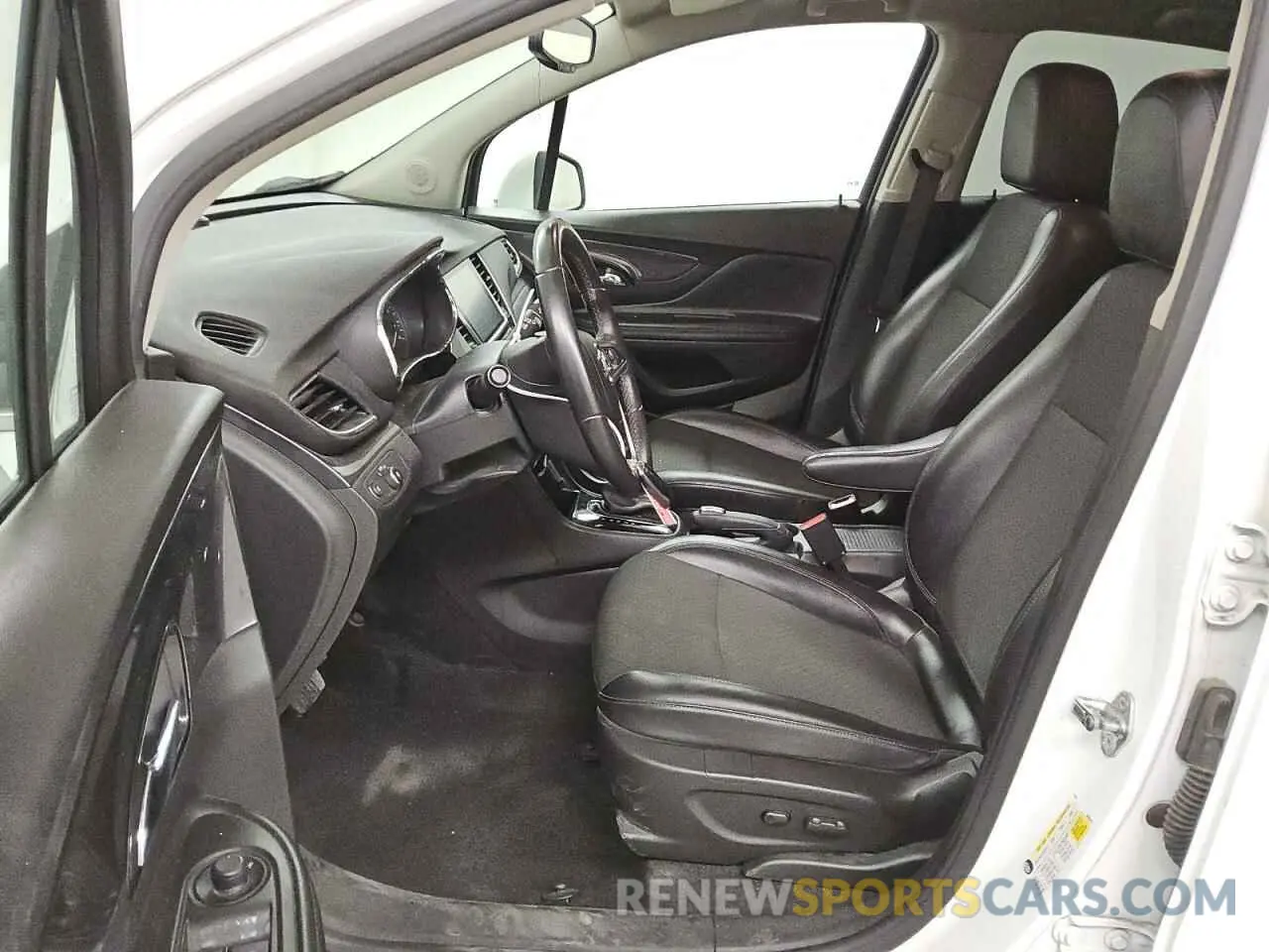 7 fotografías del automóvil dañado KL4CJESB5LB333318 BUICK ENCORE 2020