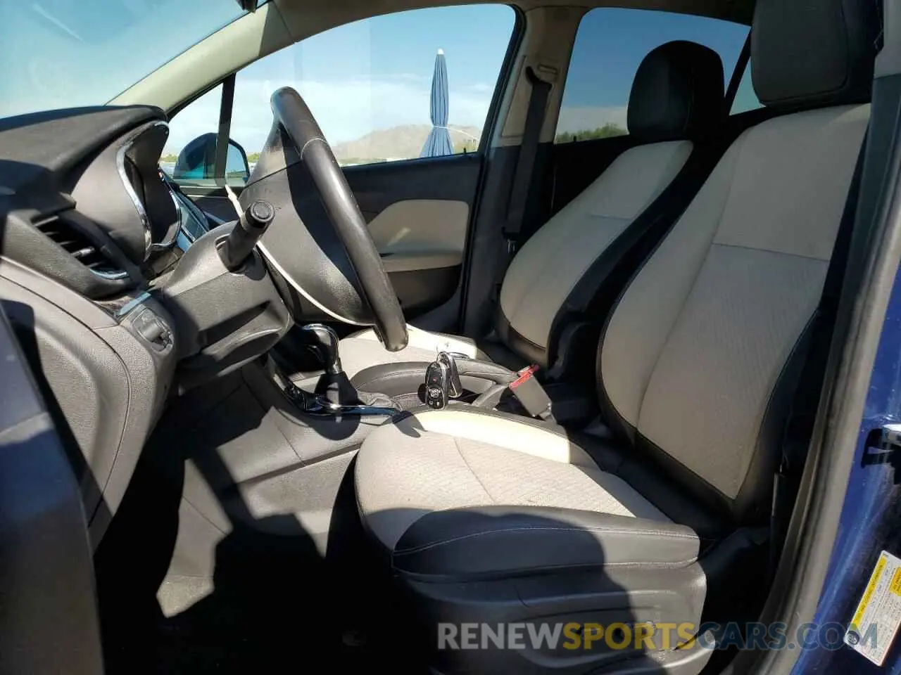 7 fotografías del automóvil dañado KL4CJESBXLB032673 BUICK ENCORE 2020