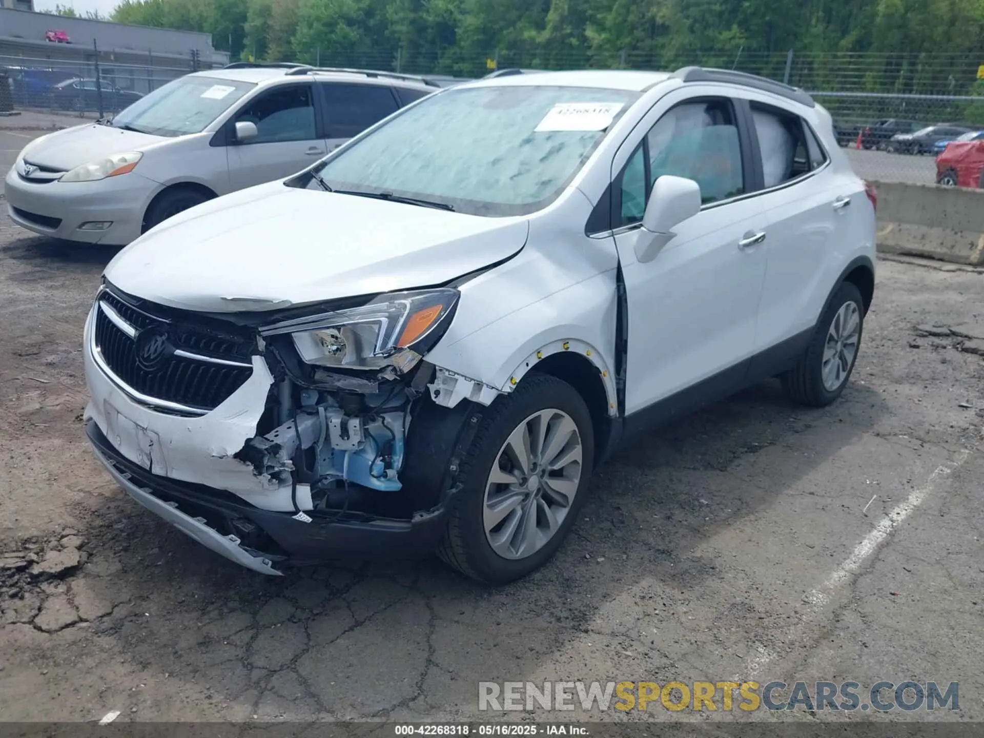 2 fotografías del automóvil dañado KL4CJESBXLB072199 BUICK ENCORE 2020