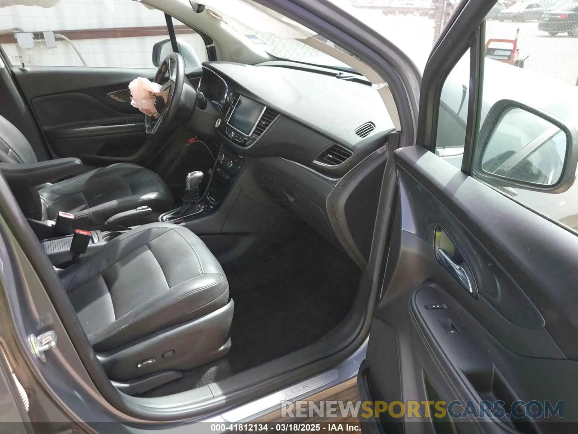5 fotografías del automóvil dañado KL4CJGSB0LB059148 BUICK ENCORE 2020