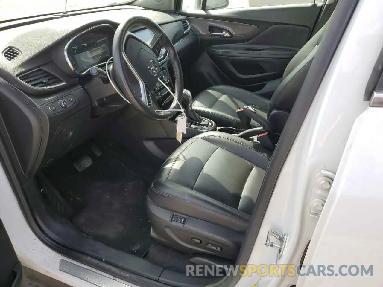 7 fotografías del automóvil dañado KL4CJGSBXLB061229 BUICK ENCORE 2020