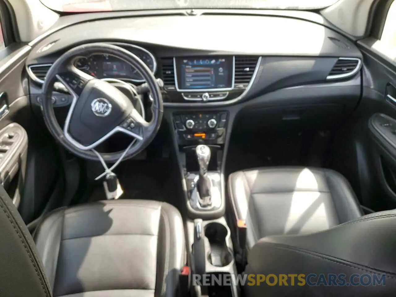 8 fotografías del automóvil dañado KL4CJGSBXLB061229 BUICK ENCORE 2020