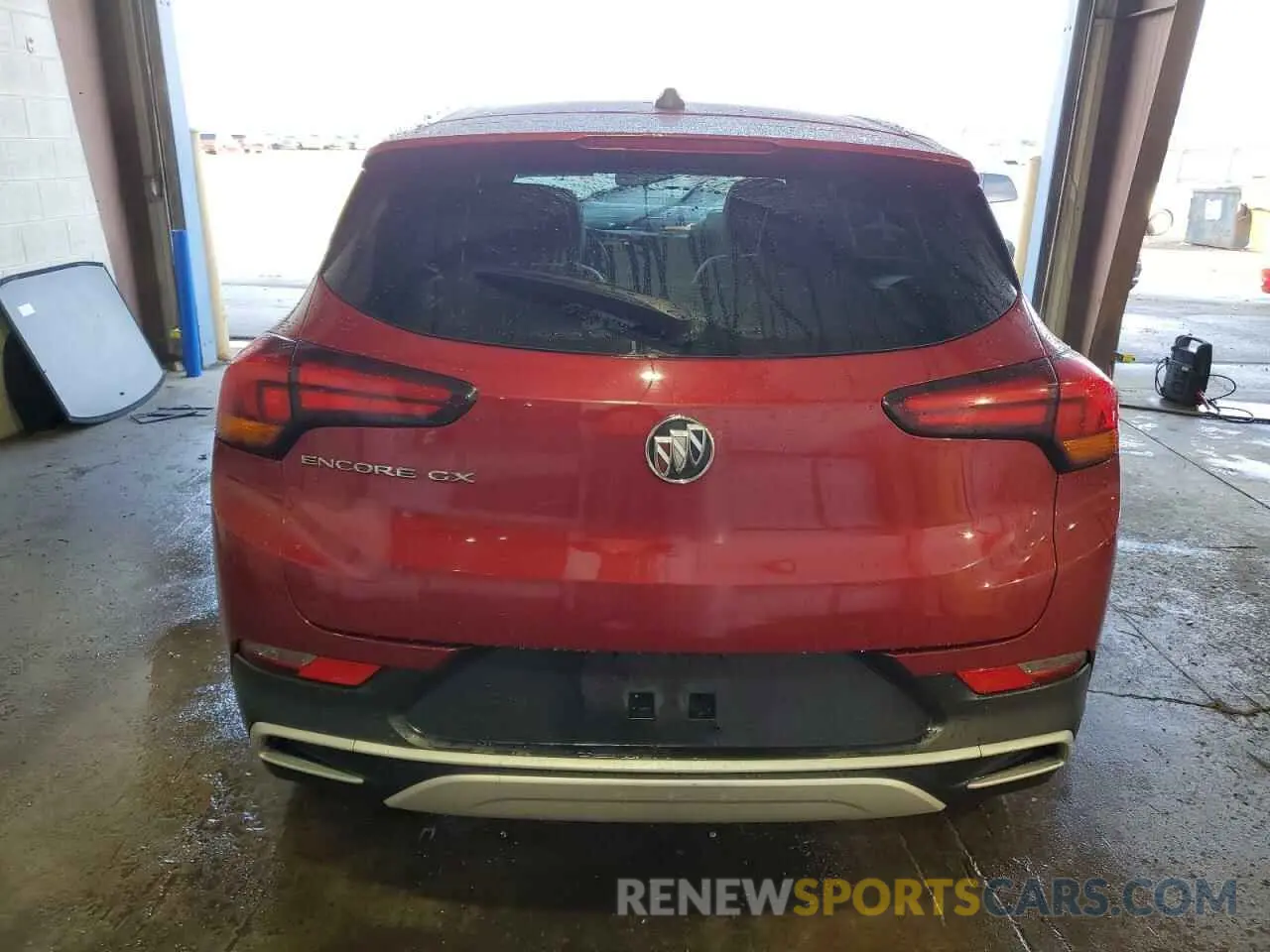 6 fotografías del automóvil dañado KL4MMBS22LB120515 BUICK ENCORE 2020