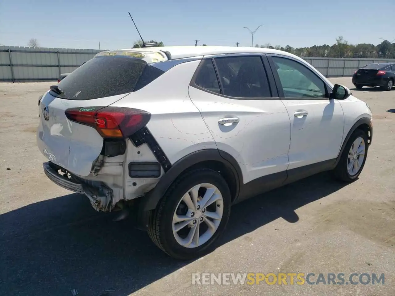 3 fotografías del automóvil dañado KL4MMBS23LB099755 BUICK ENCORE 2020