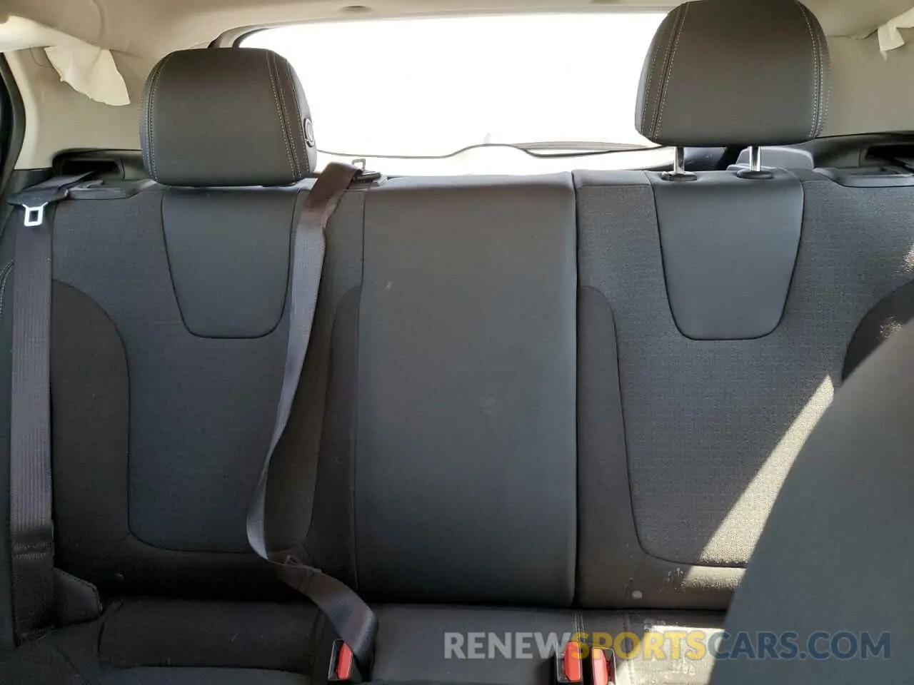 10 fotografías del automóvil dañado KL4MMBS2XLB119161 BUICK ENCORE 2020