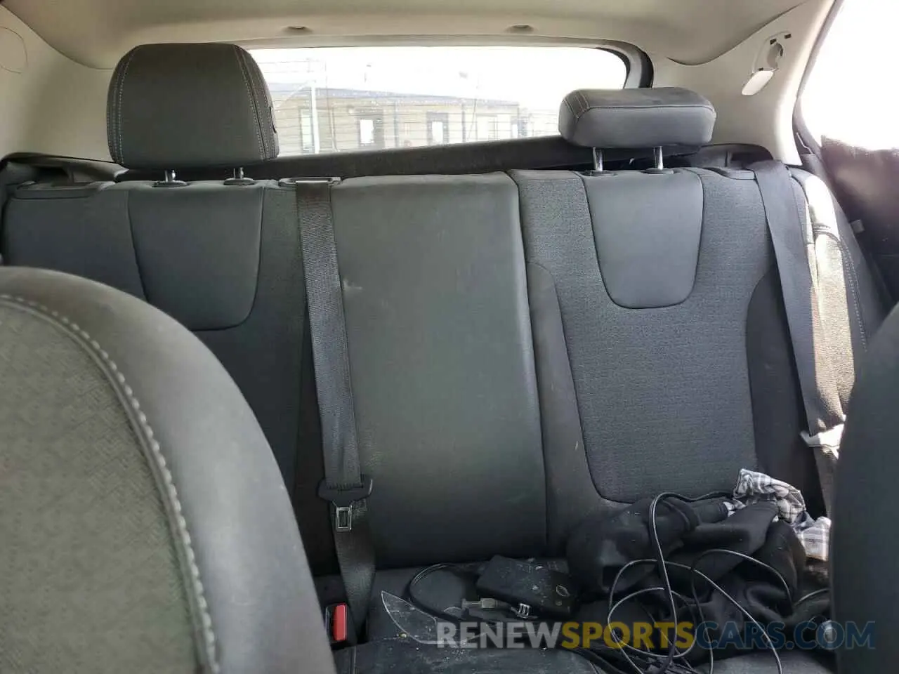 10 fotografías del automóvil dañado KL4MMCSL8LB119349 BUICK ENCORE 2020