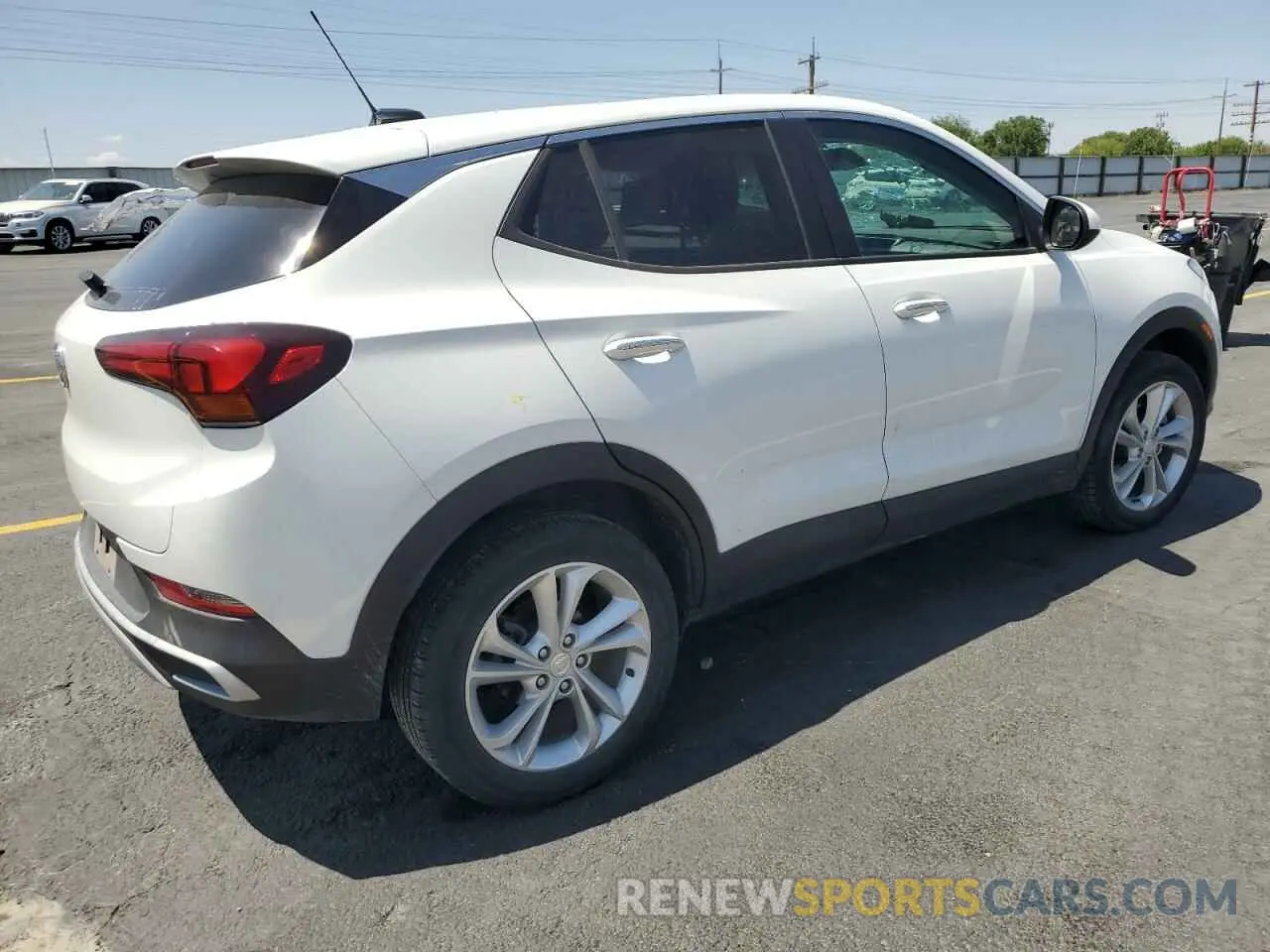 3 fotografías del automóvil dañado KL4MMCSL8LB119349 BUICK ENCORE 2020