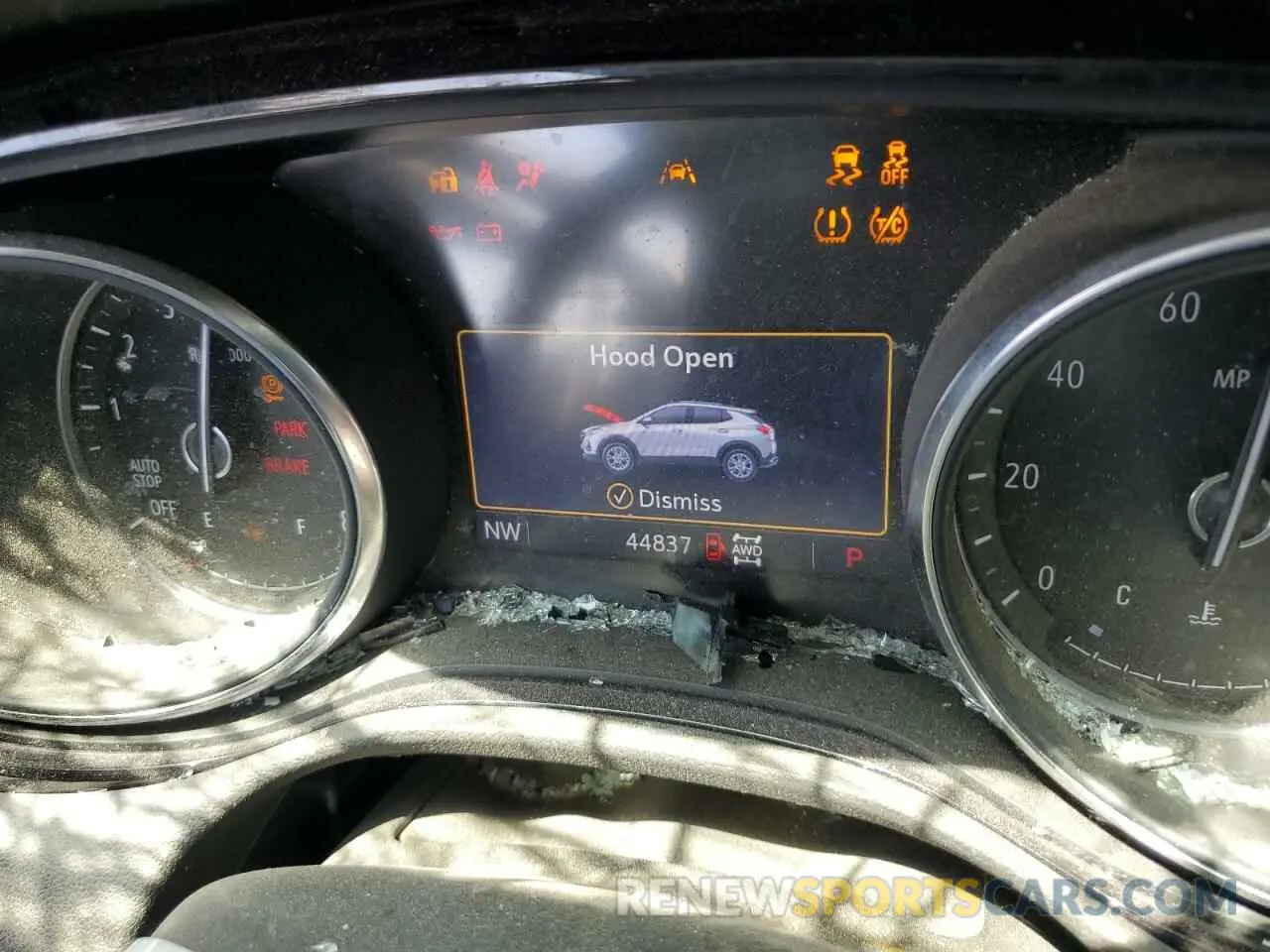 9 fotografías del automóvil dañado KL4MMCSL8LB119349 BUICK ENCORE 2020