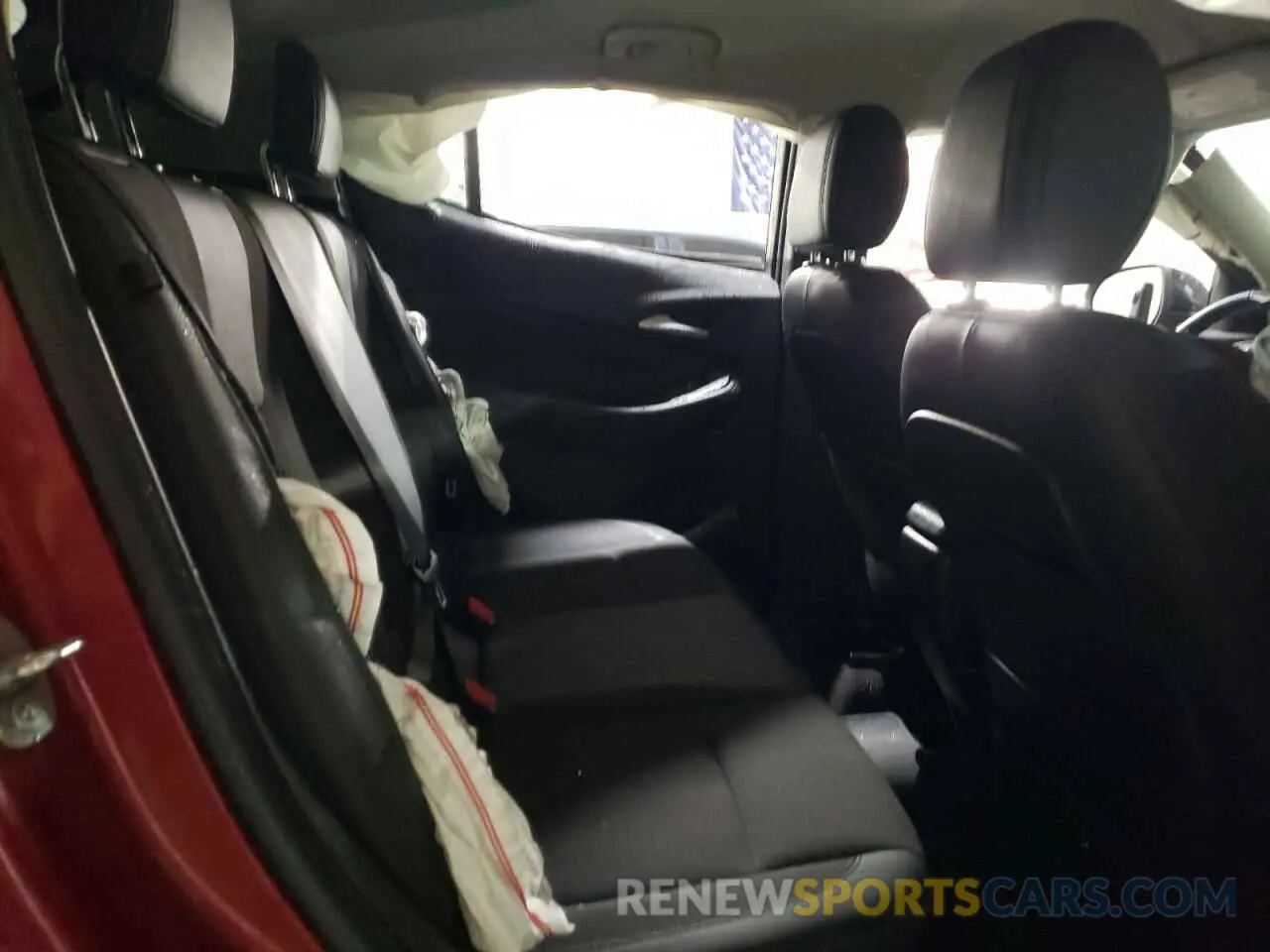 10 fotografías del automóvil dañado KL4MMCSLXLB070655 BUICK ENCORE 2020