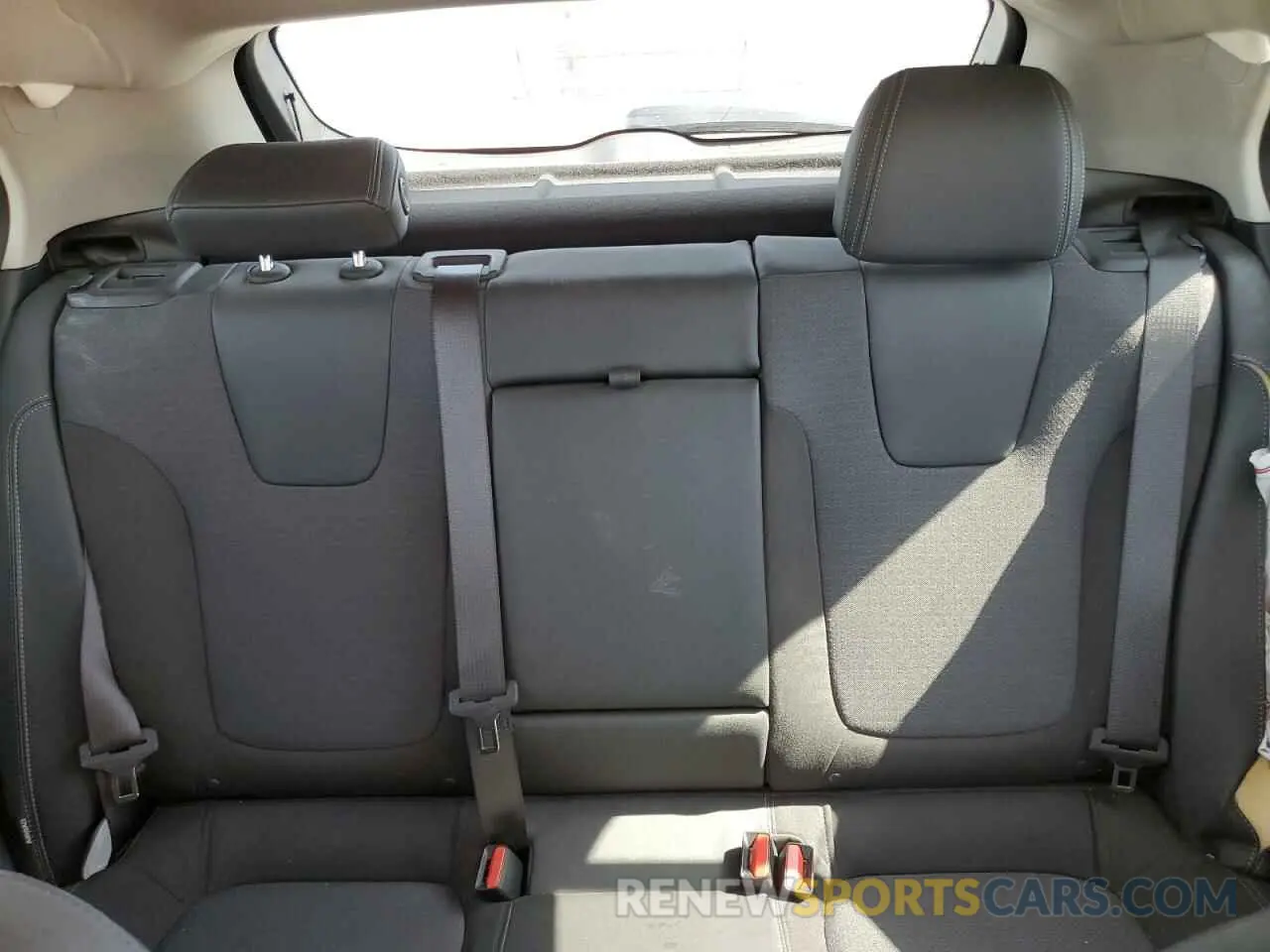 10 fotografías del automóvil dañado KL4MMDSL0LB105340 BUICK ENCORE 2020