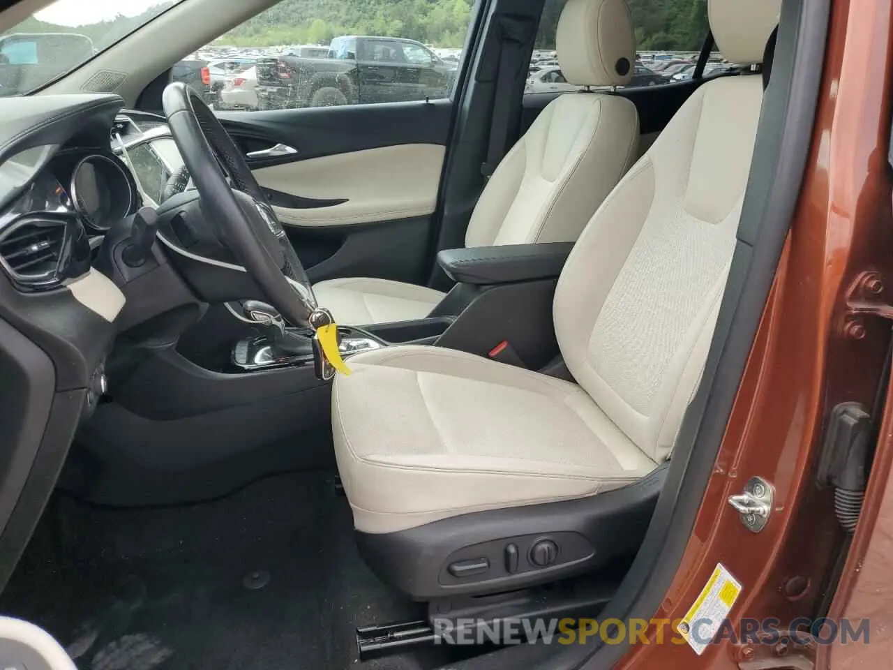 7 fotografías del automóvil dañado KL4MMESLXLB088844 BUICK ENCORE 2020