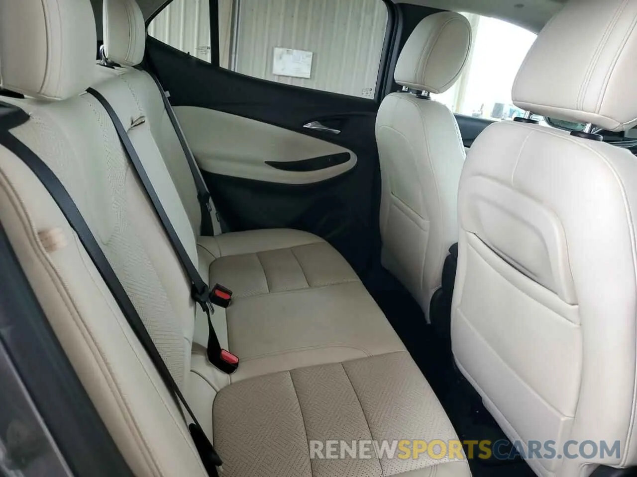 11 fotografías del automóvil dañado KL4MMFS28LB126309 BUICK ENCORE 2020