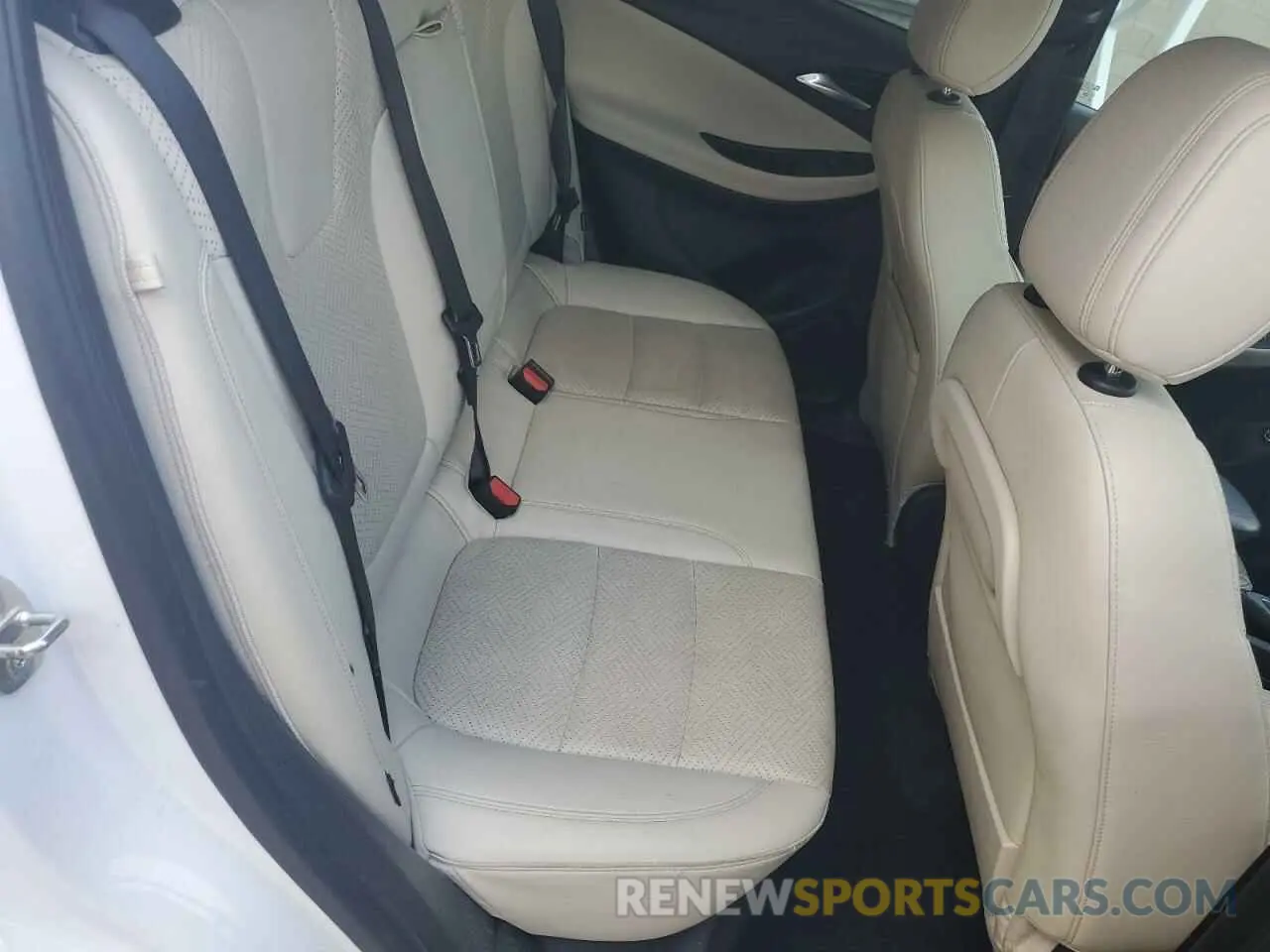 11 fotografías del automóvil dañado KL4MMFSL8LB129607 BUICK ENCORE 2020