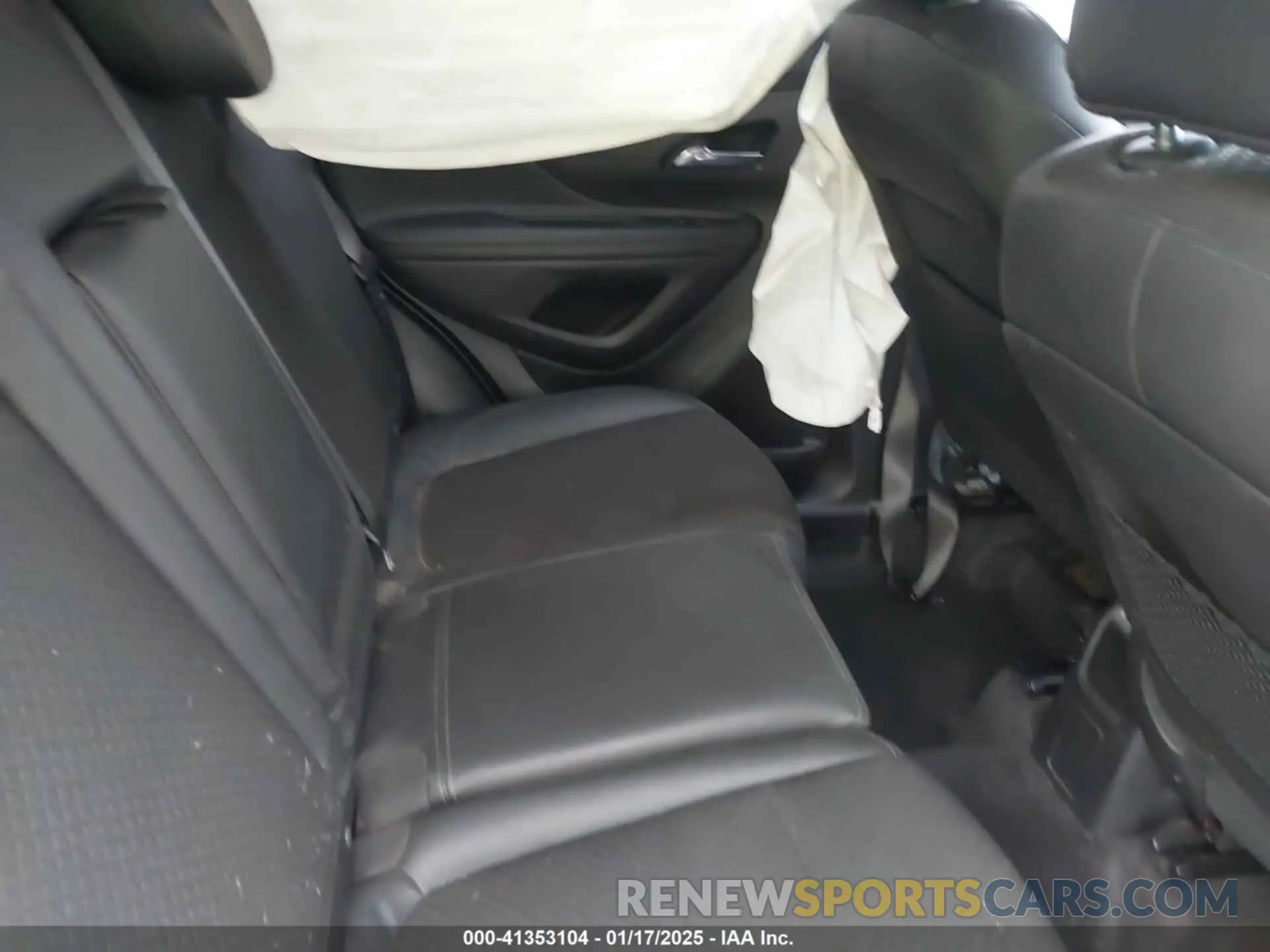 8 fotografías del automóvil dañado KL4CJASB2MB334422 BUICK ENCORE 2021