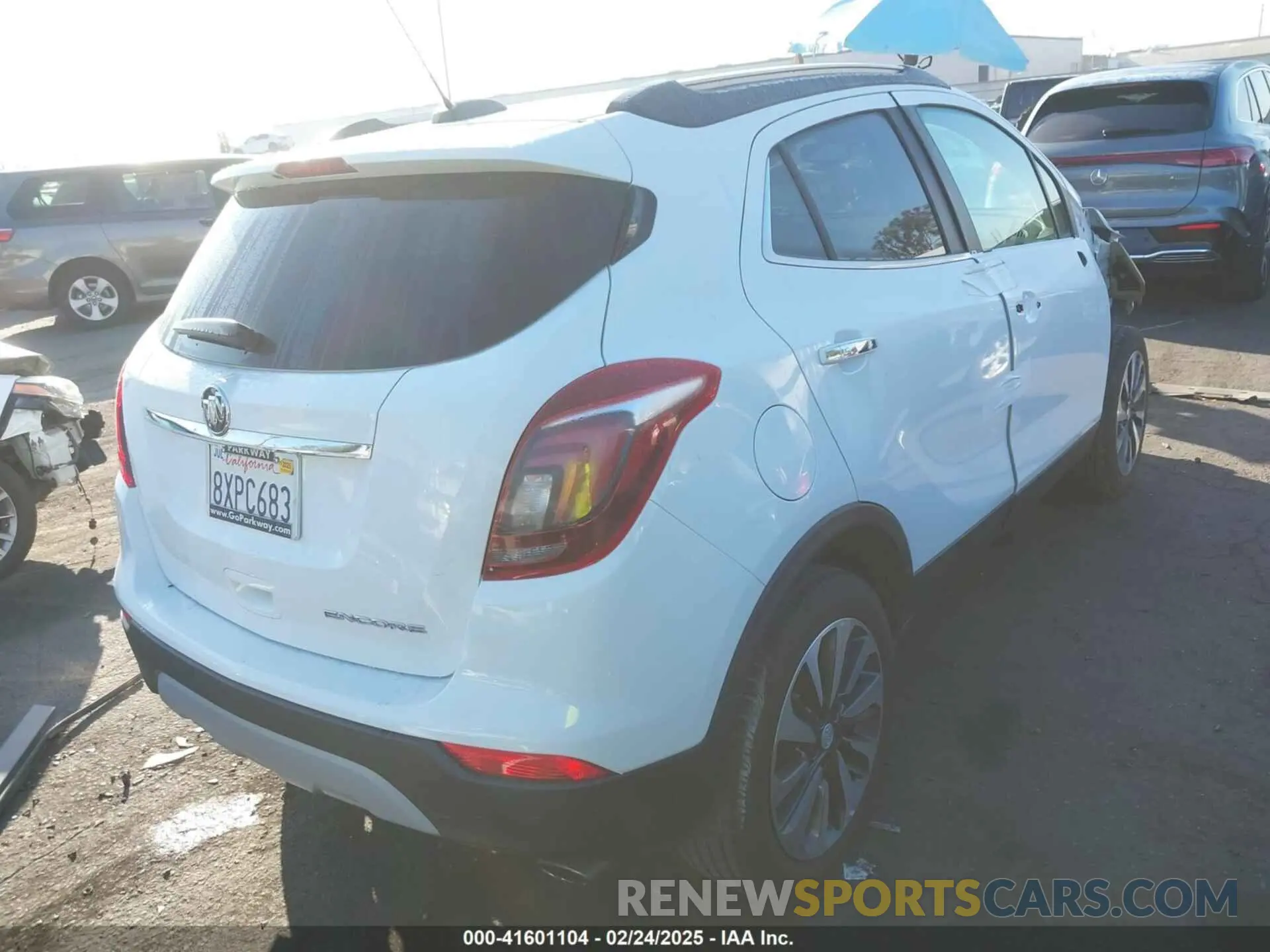 4 fotografías del automóvil dañado KL4CJASB2MB335487 BUICK ENCORE 2021