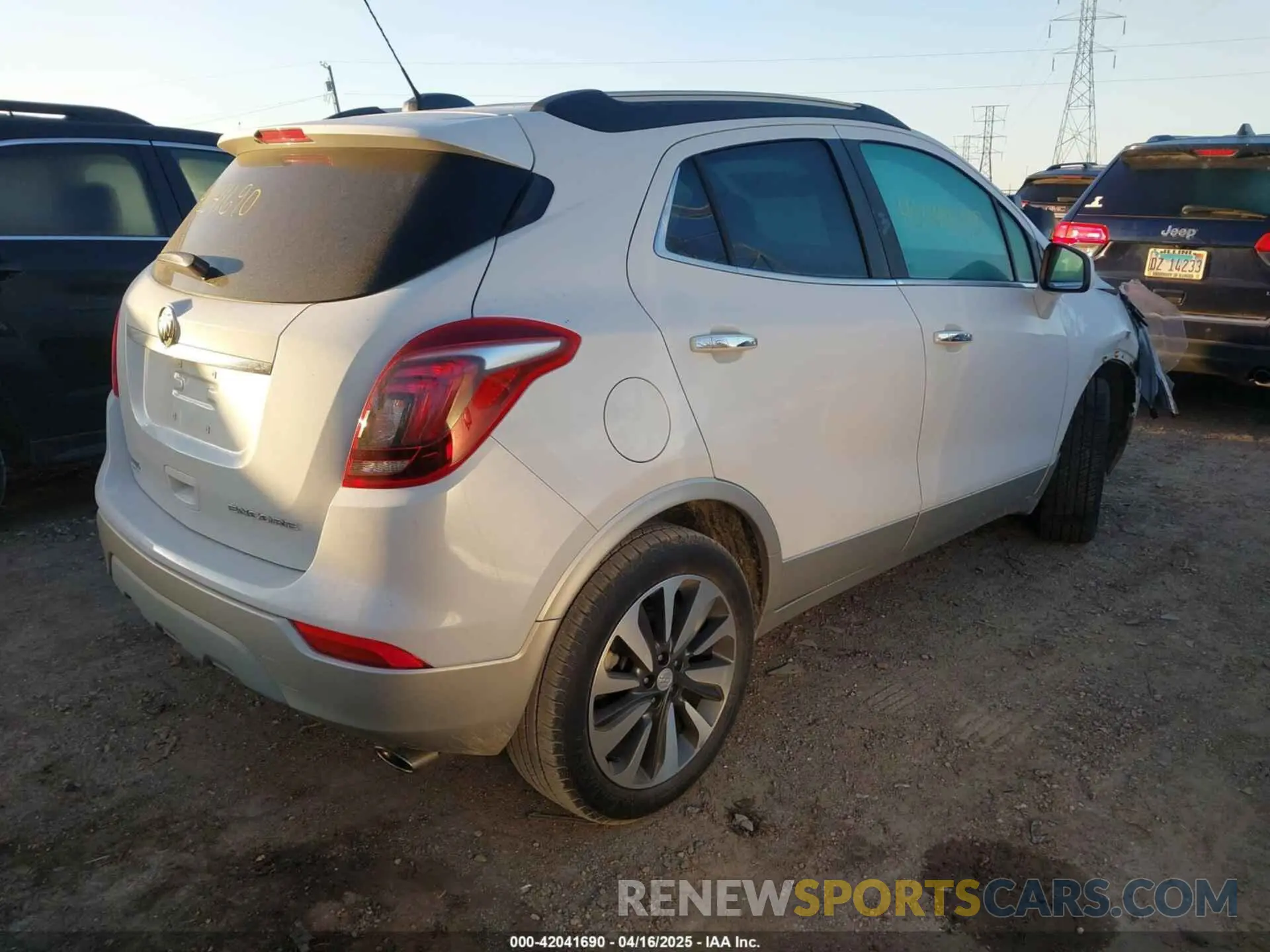 4 fotografías del automóvil dañado KL4CJASB9MB332702 BUICK ENCORE 2021