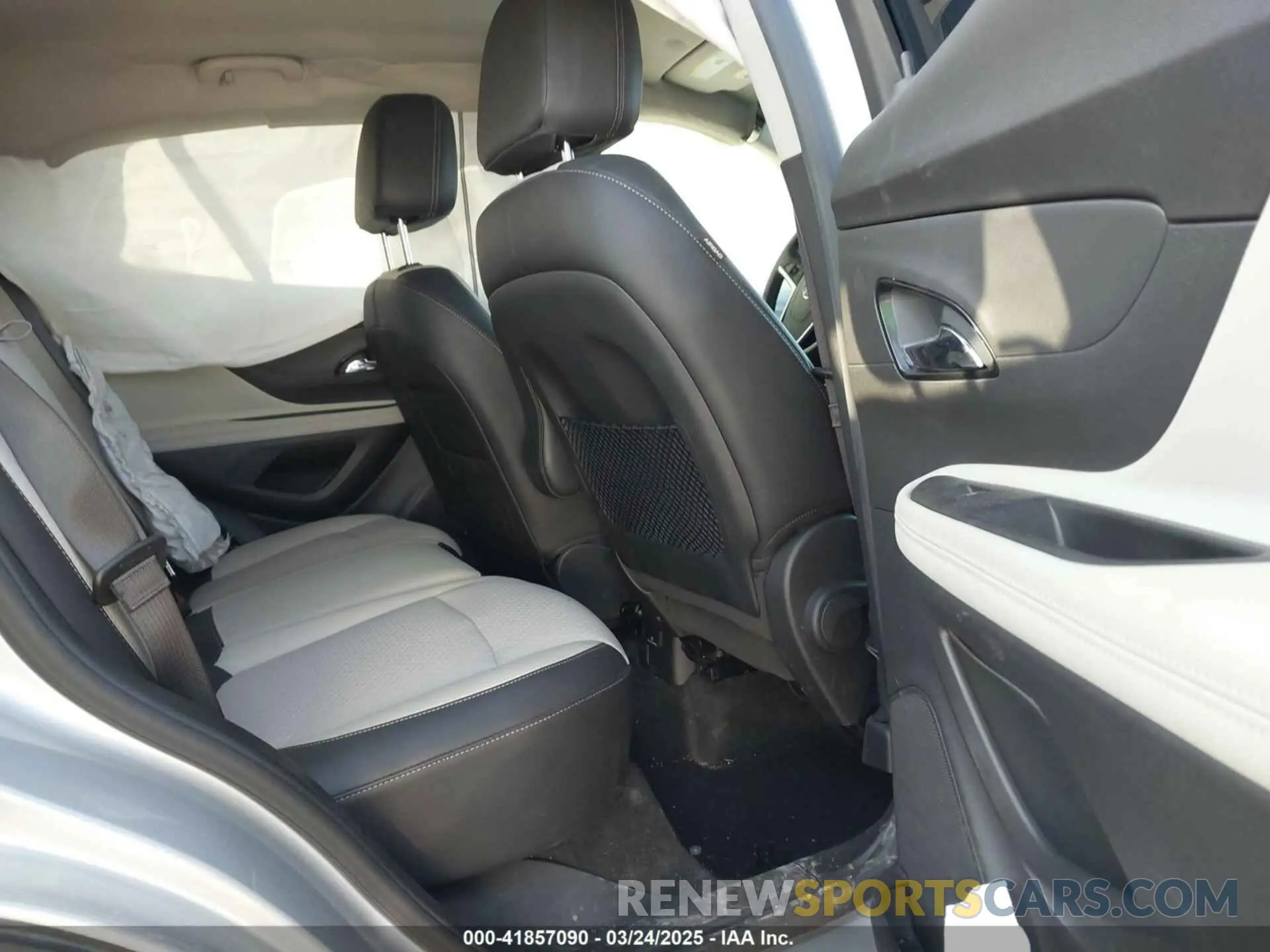 8 fotografías del automóvil dañado KL4CJASBXMB312202 BUICK ENCORE 2021