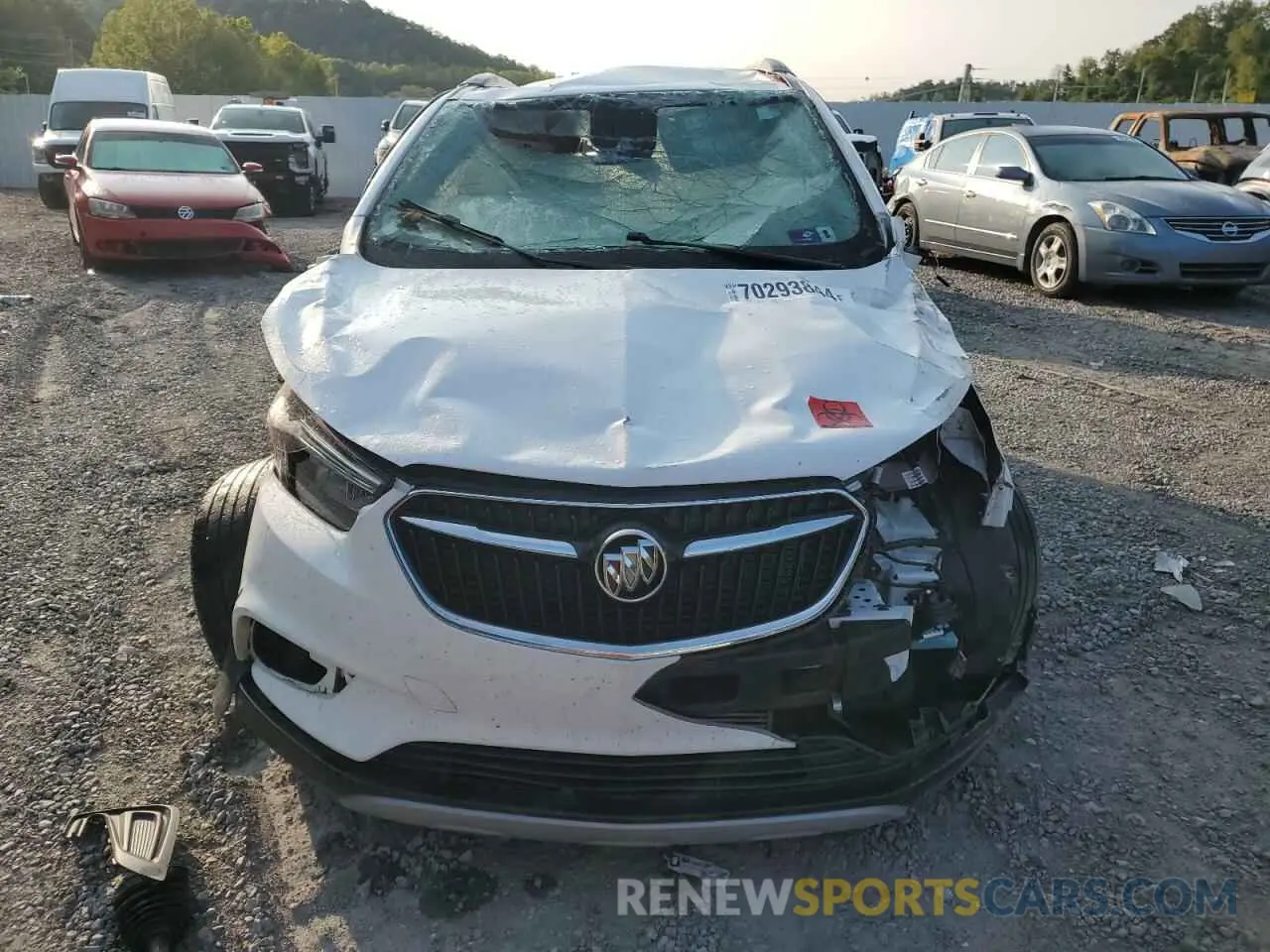 5 fotografías del automóvil dañado KL4CJESB2MB350272 BUICK ENCORE 2021