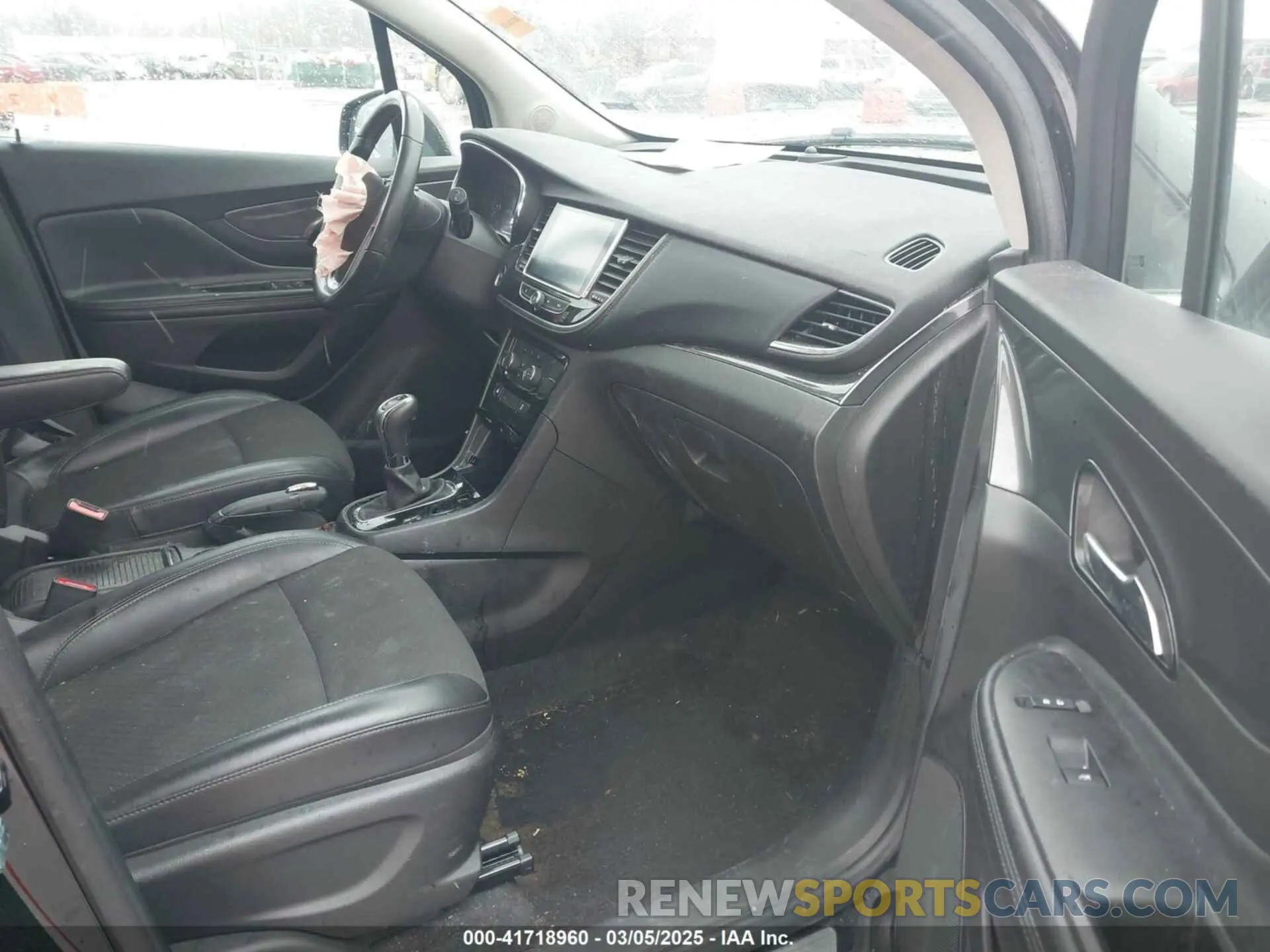 5 fotografías del automóvil dañado KL4CJESB6MB339047 BUICK ENCORE 2021