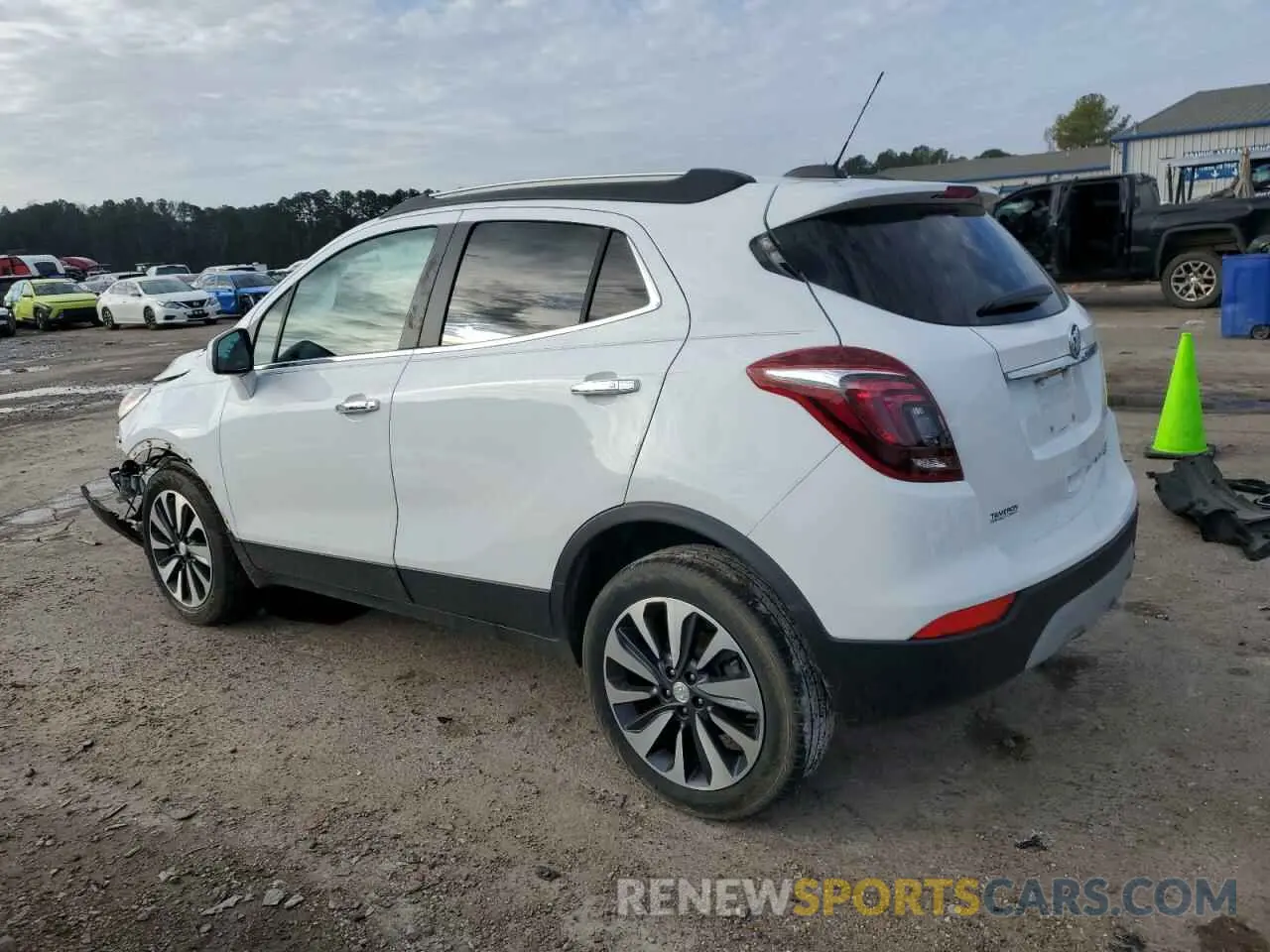 2 fotografías del automóvil dañado KL4CJESB6MB350923 BUICK ENCORE 2021