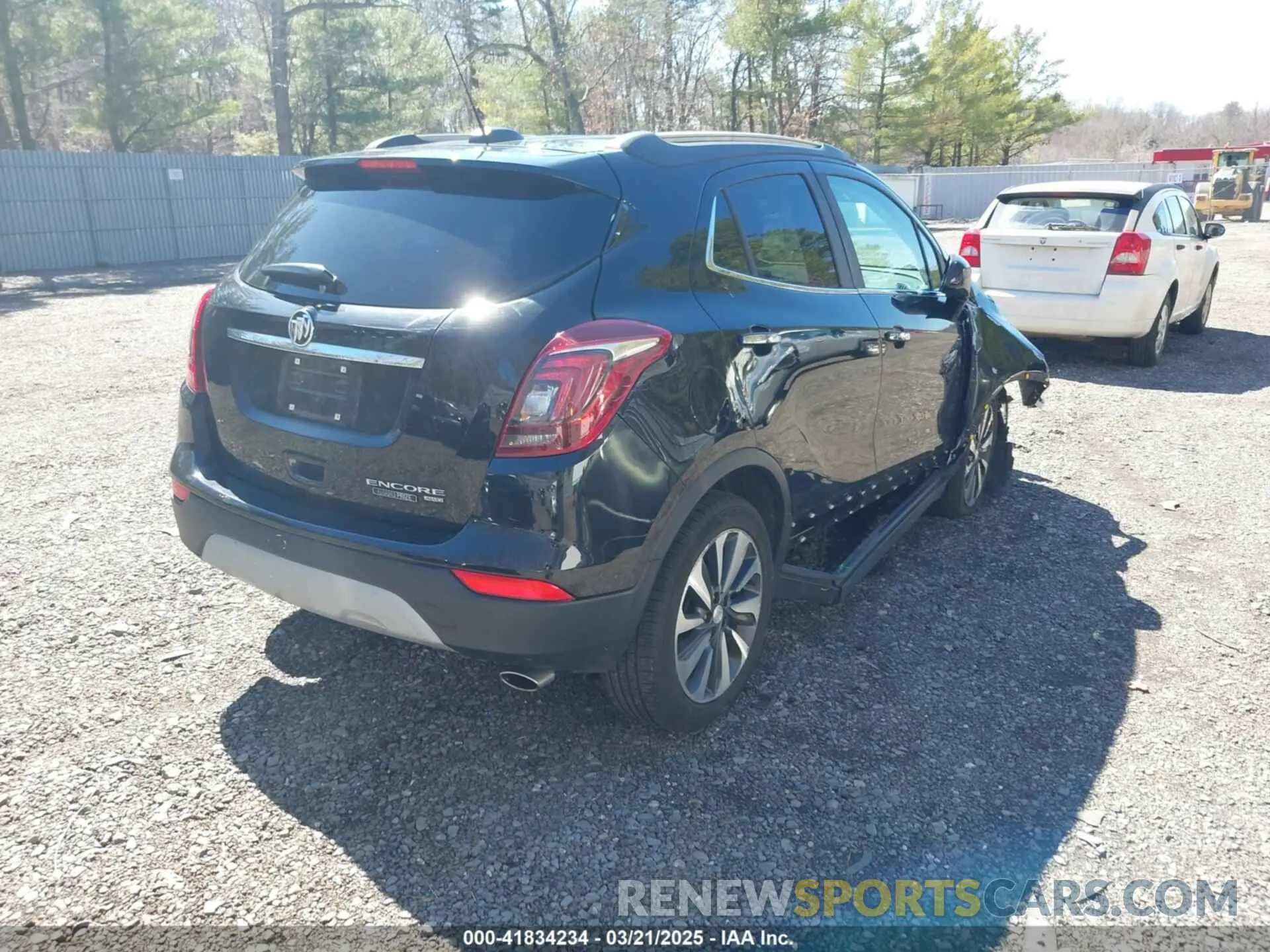 4 fotografías del automóvil dañado KL4CJESB8MB332830 BUICK ENCORE 2021