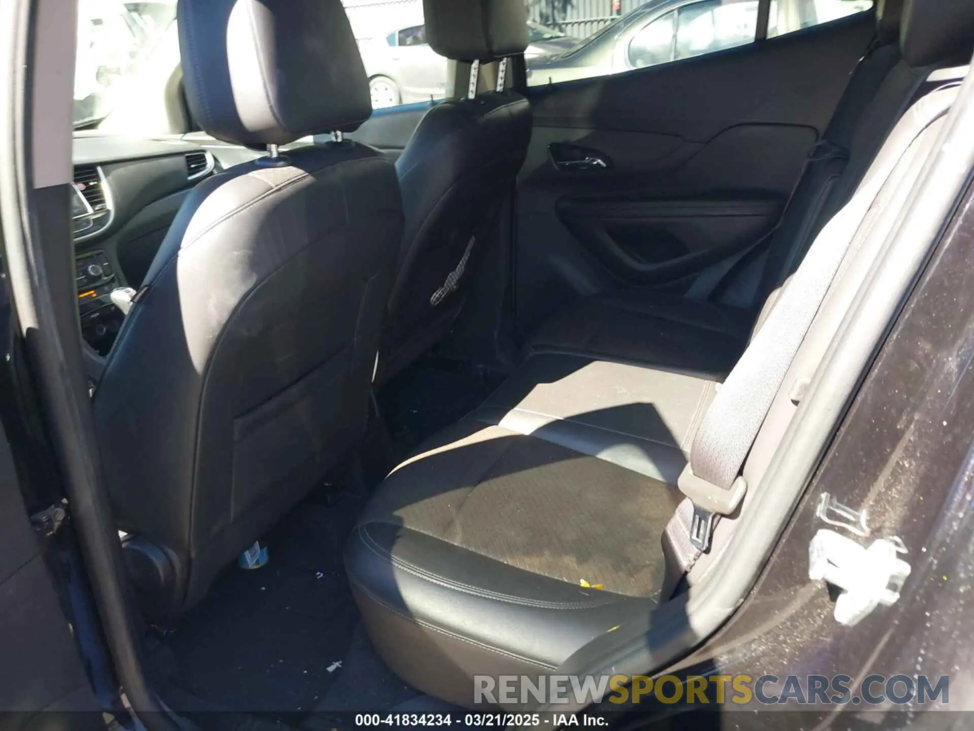 8 fotografías del automóvil dañado KL4CJESB8MB332830 BUICK ENCORE 2021