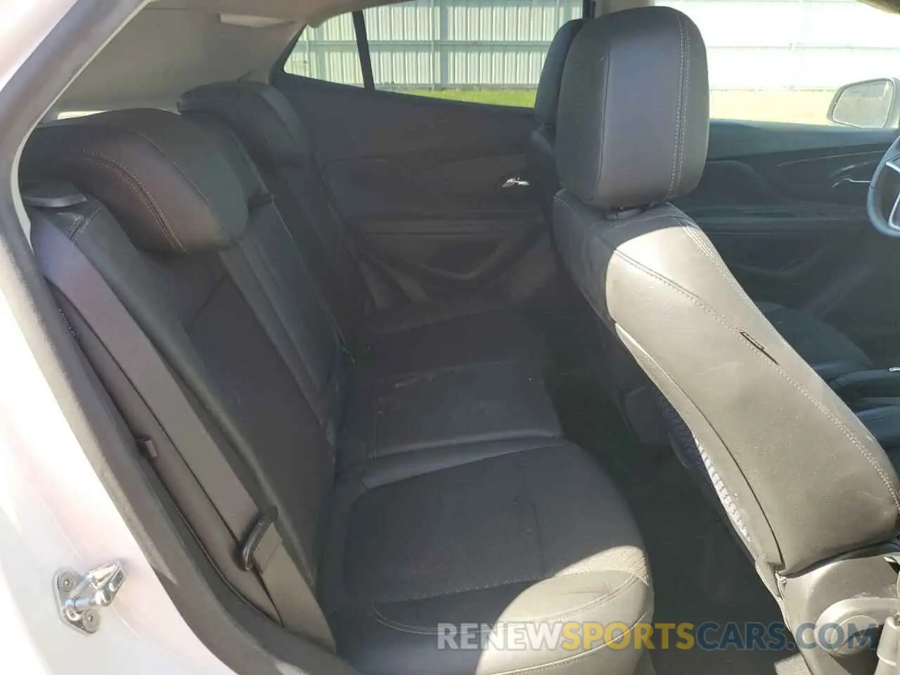11 fotografías del automóvil dañado KL4CJESB9MB344694 BUICK ENCORE 2021