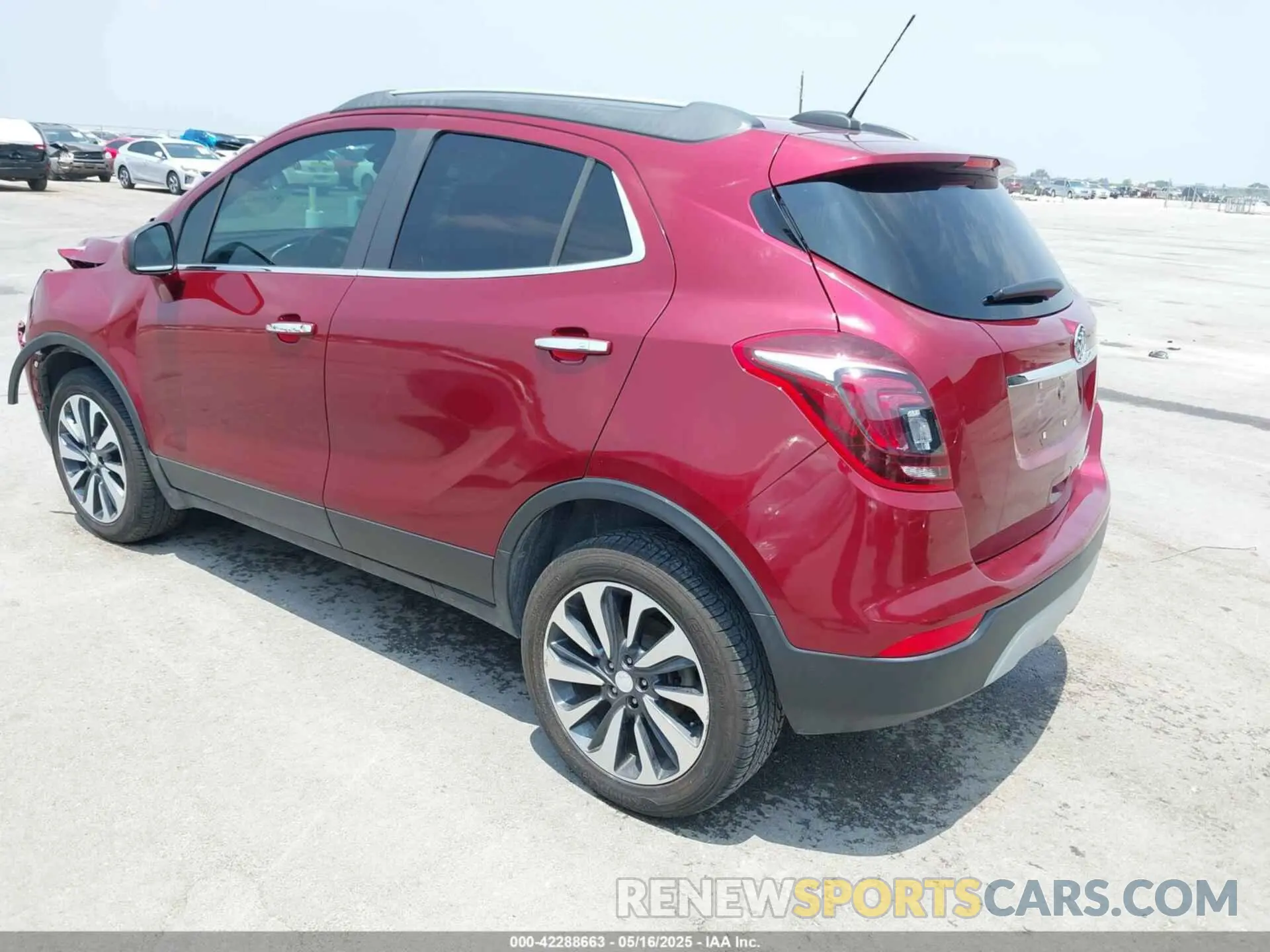 3 fotografías del automóvil dañado KL4CJESM0MB374359 BUICK ENCORE 2021