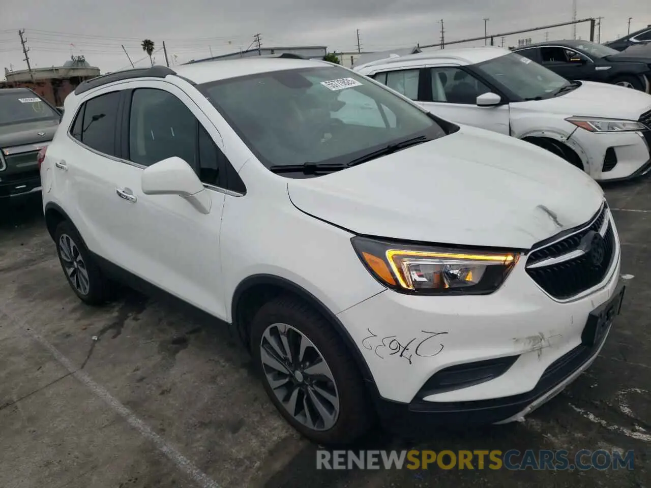 4 fotografías del automóvil dañado KL4CJESM2MB372838 BUICK ENCORE 2021