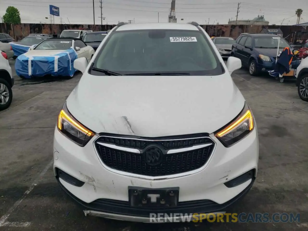 5 fotografías del automóvil dañado KL4CJESM2MB372838 BUICK ENCORE 2021