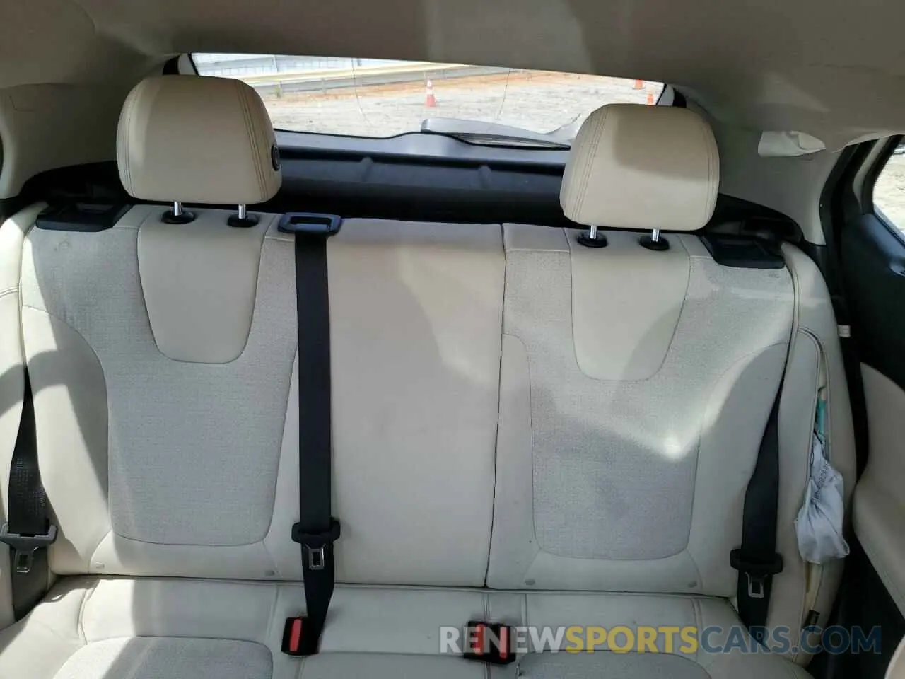 10 fotografías del automóvil dañado KL4MMBS23MB051738 BUICK ENCORE 2021