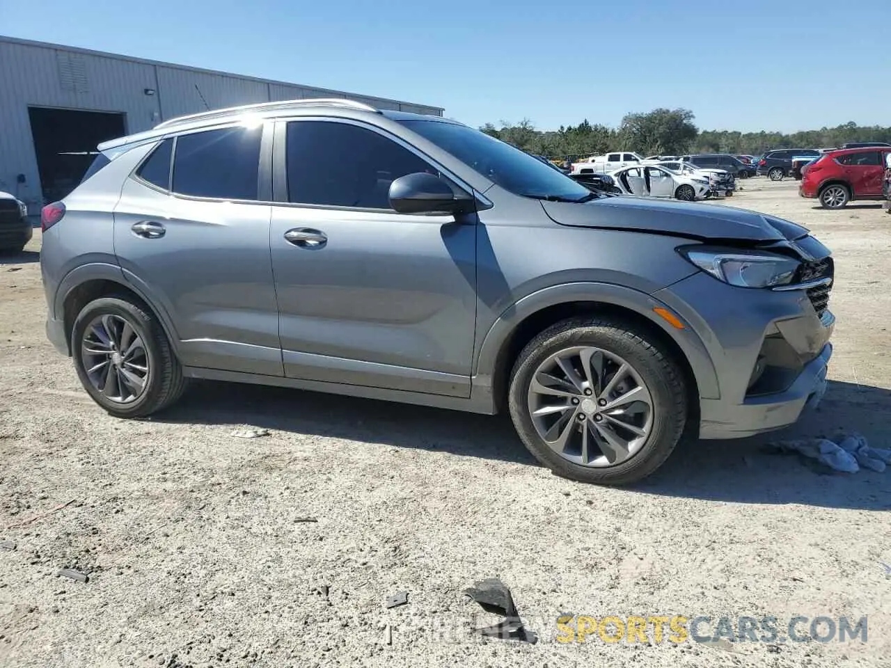 4 fotografías del automóvil dañado KL4MMBS25MB122633 BUICK ENCORE 2021