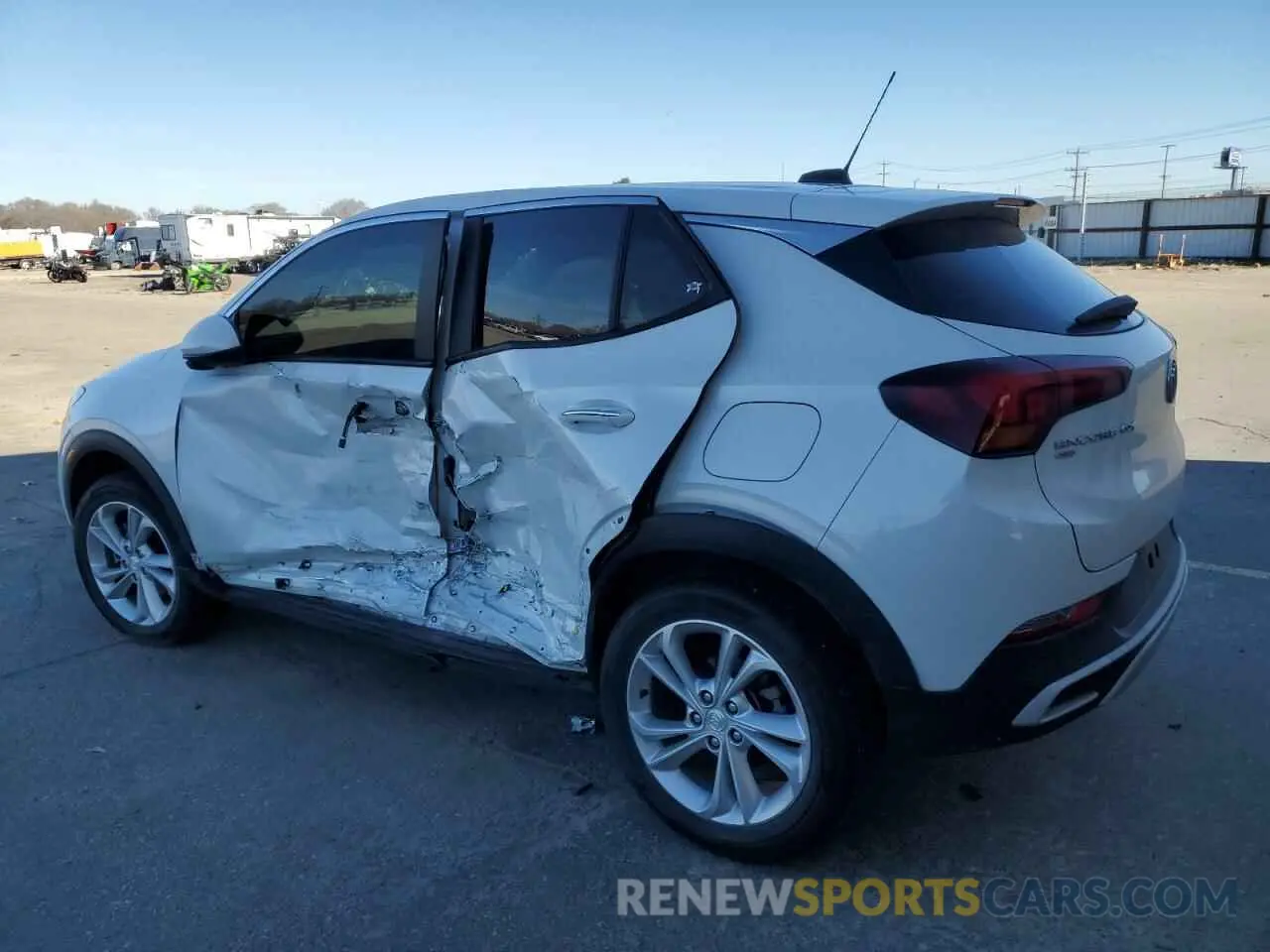 2 fotografías del automóvil dañado KL4MMCSL1MB177143 BUICK ENCORE 2021