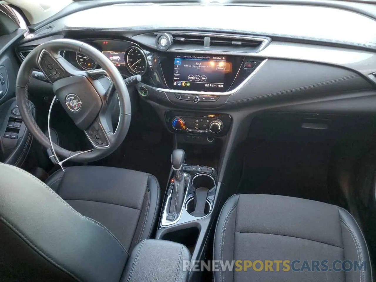 8 fotografías del automóvil dañado KL4MMCSL1MB177143 BUICK ENCORE 2021