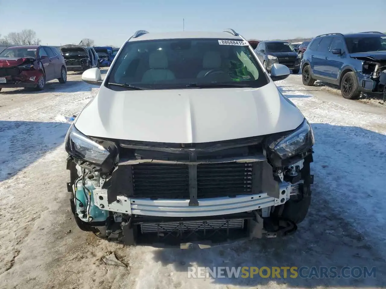 5 fotografías del automóvil dañado KL4MMCSL4MB044876 BUICK ENCORE 2021
