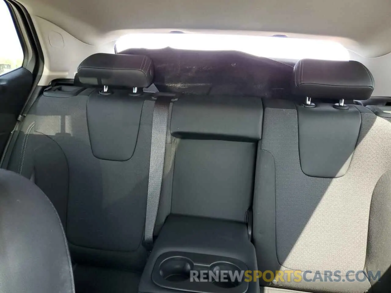 10 fotografías del automóvil dañado KL4MMDS21MB160677 BUICK ENCORE 2021