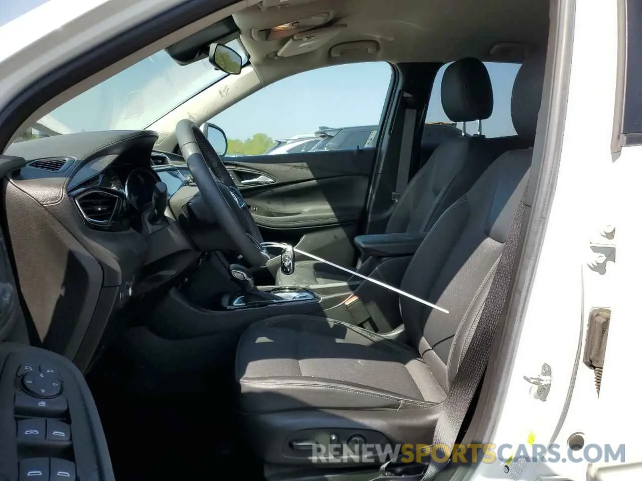 7 fotografías del automóvil dañado KL4MMDS21MB160677 BUICK ENCORE 2021