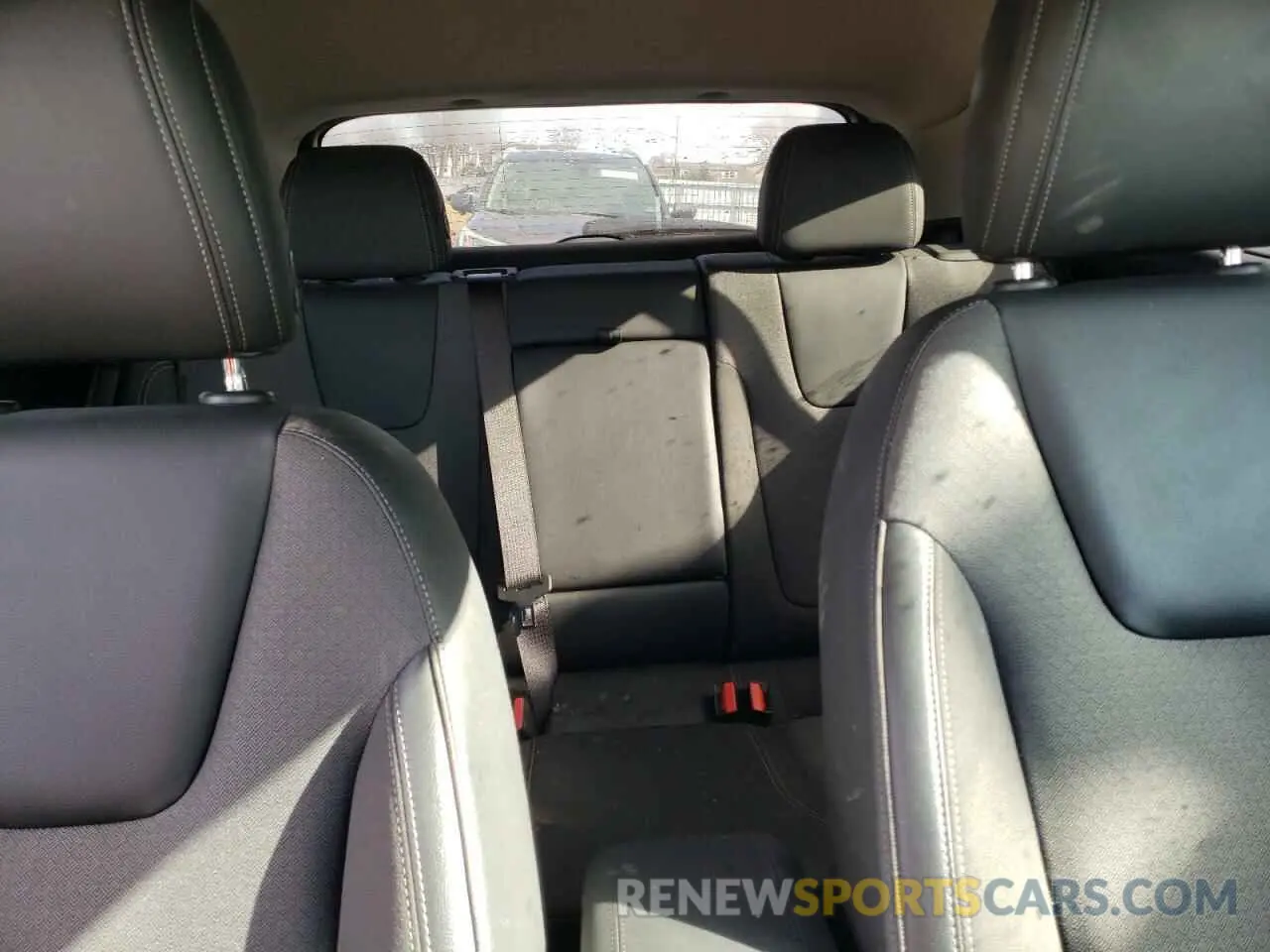 10 fotografías del automóvil dañado KL4MMDS27MB168962 BUICK ENCORE 2021