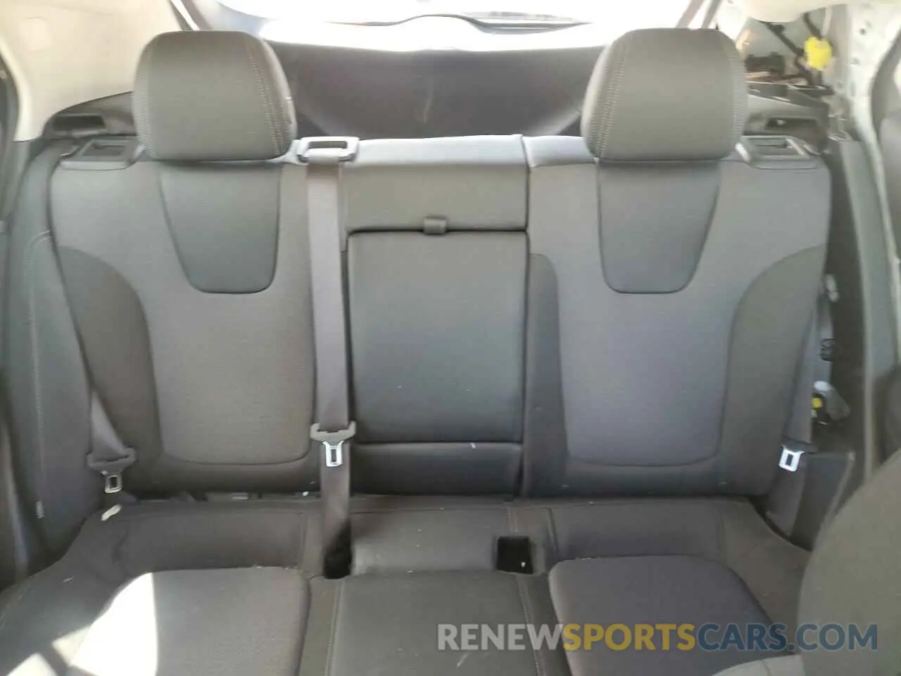10 fotografías del automóvil dañado KL4MMDS2XMB179616 BUICK ENCORE 2021